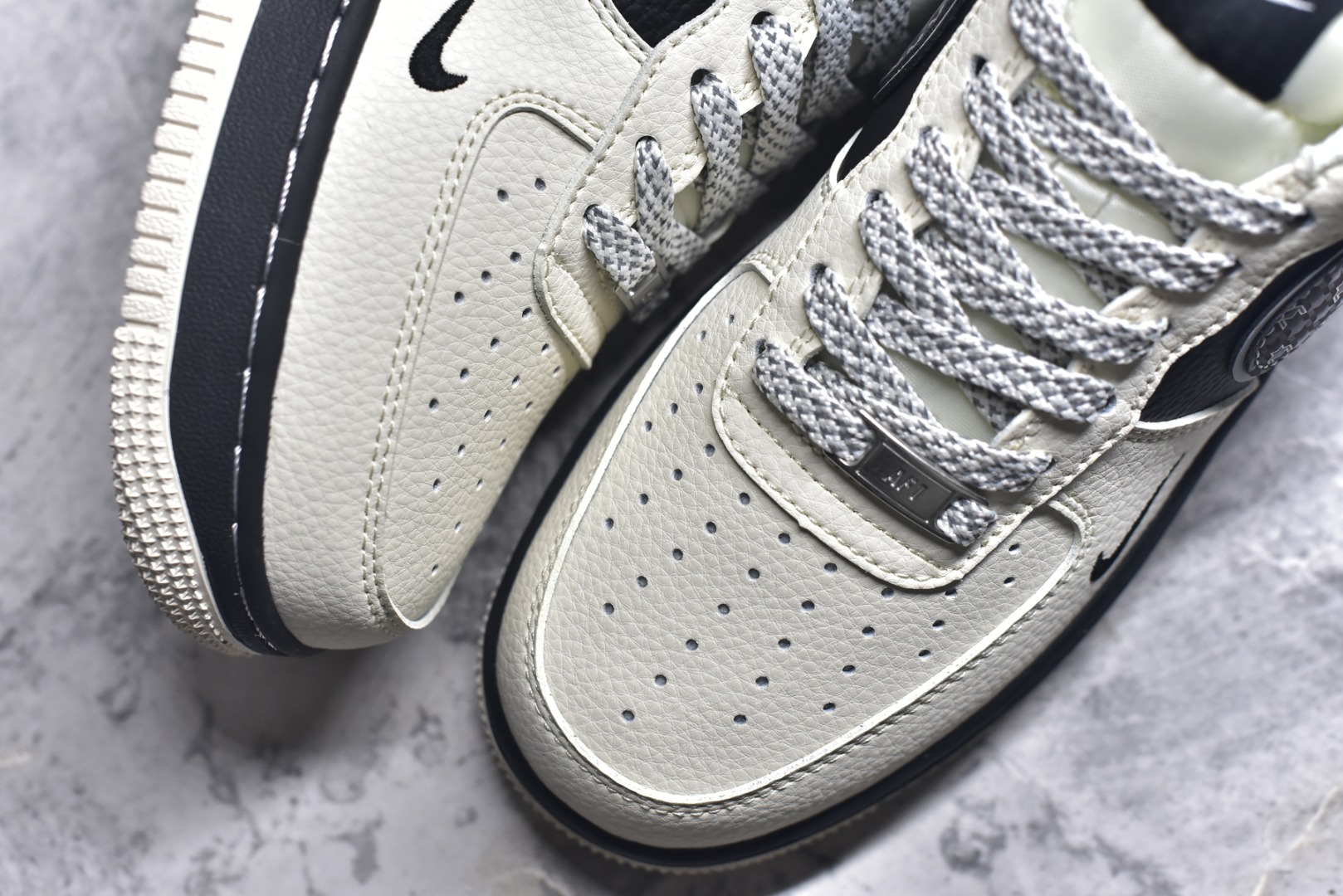 图片[8]-#Nike Air Force 1\’07 Low 联名 双层米黑 空军一号低帮休闲板鞋 XX3168-206 #原楦头原纸板 原装鞋盒 定制五金配件 内置全掌气垫 原厂鞋底 尺码：36 36.5 37.5 38 38.5 39 40 40.5 41 42 42.5 43 44 44.5 45 9.D4-选品中心