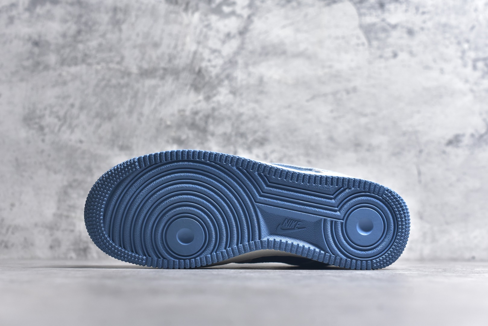 图片[6]-#Nike Air Force 1\’07 Low LV联名 蓝布勾 空军一号低帮休闲板鞋 DF0188-068 #原楦头原纸板 原装鞋盒 定制五金配件 内置全掌气垫 原厂鞋底 尺码：36 36.5 37.5 38 38.5 39 40 40.5 41 42 42.5 43 44 44.5 45 9.D4-选品中心