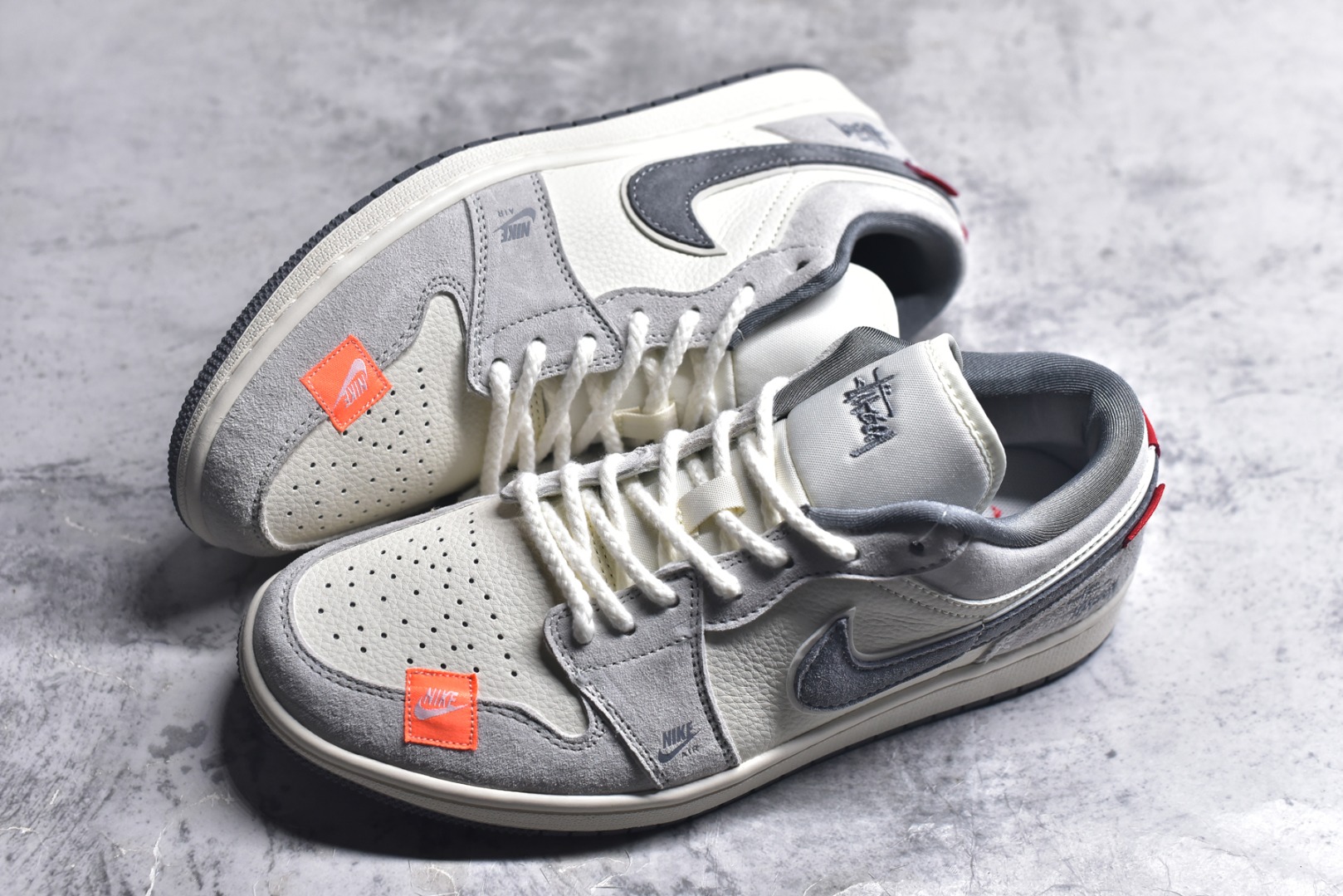 图片[7]-#AJ1 乔1 斯图西联名 红标米灰猪八 高端定制 低帮复古篮球鞋 YX5066-305 #定制鞋盒 大厂纯原品质出货 超高清洁度 皮料切割干净无任何毛边 细节完美 尺码：36 36.5 37.5 38 38.5 39 40 40.5 41 42 42.5 43 44 44.5 45 9.E5-选品中心