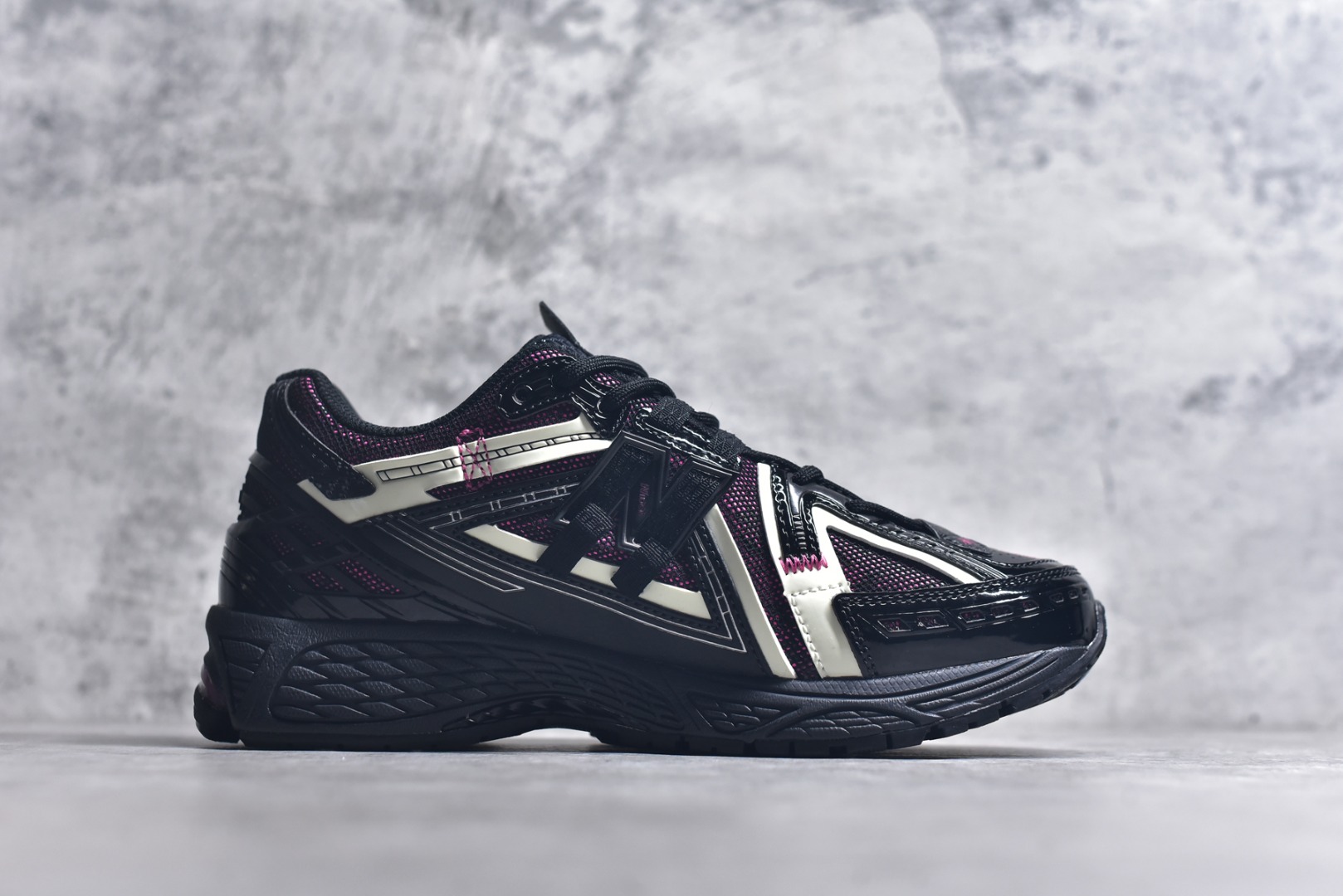 图片[3]-#New Balance M1906系列 新百伦 复古单品宝藏老爹鞋款 复古元素叠加 质感超级棒 原楦版型材料细节做工精细 作为NB最经典的档案鞋型之一 货号：U1906AD 尺码：36 37 37.5 38 38.5 39.5 40 40.5 41.5 42 42.5 43 44 45 46.5-选品中心