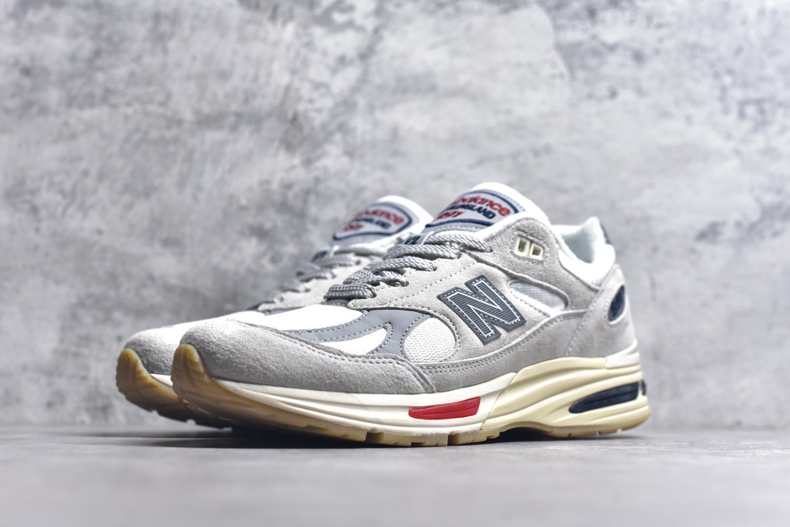 图片[2]-#New Balance Made In USA M991系列 美产经典百搭老爹休闲运动跑步鞋 U991VS2 #鞋面采用猪巴革及大网眼布鞋面材质以及3层组合大底 ABZORB专利吸震鞋垫 尺码：36 37 37.5 38 38.5 39 40 40.5 41 42 42.5 43 44 44.5 45 9.D4-选品中心