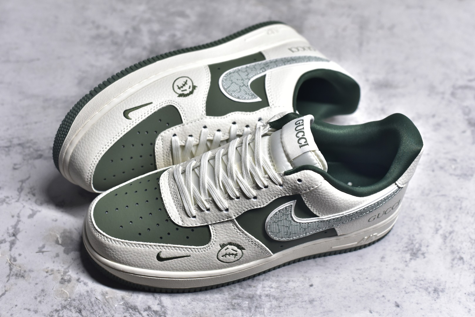 图片[7]-#Nike Air Force 1\’07 Low 古驰联名 橄榄绿鬼脸 空军一号低帮休闲板鞋 KK1988-095 #原楦头原纸板 原装鞋盒 定制五金配件 内置全掌气垫 原厂鞋底 尺码：36 36.5 37.5 38 38.5 39 40 40.5 41 42 42.5 43 44 44.5 45 9.D4-选品中心