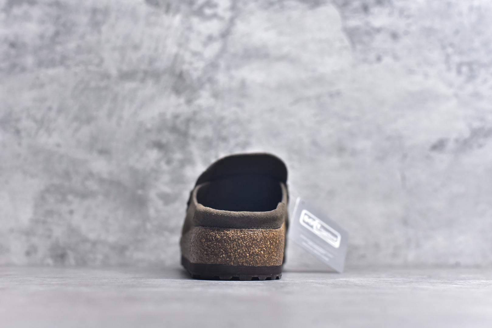 图片[5]-#博肯Birkenstock Naples Wrapped穆勒系列包头乐福牛皮绒面革复古软木底休闲拖鞋 时下大火的老钱风，乐福式设计鞋头增加了优雅的气质！可为各式休闲或优雅造型增添休闲风范。卡其色磨砂牛皮革 实用的马克线阵车在鞋头的手工质感！ 尺码：36-45-选品中心