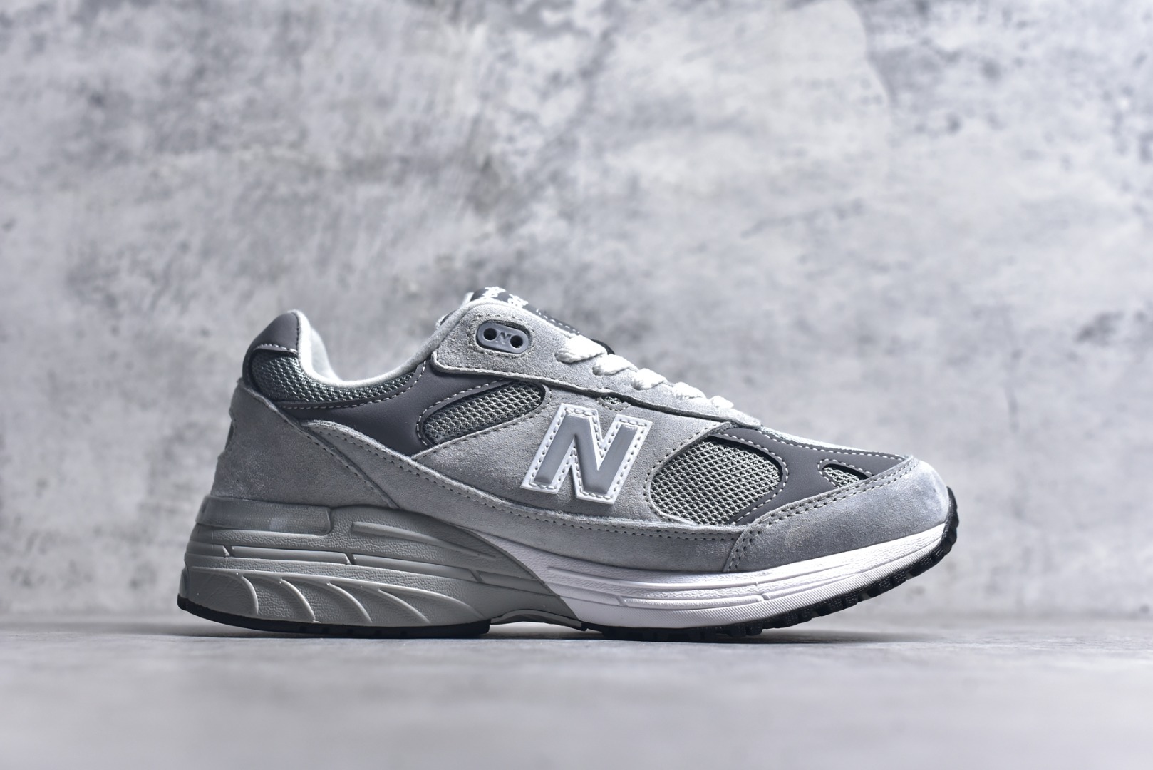 图片[3]-#NB新百伦New Balance in USA MR993GL系列美产血统经典复古休闲运动百搭老爹跑步鞋 升级原楦原纸版开发 正确6层组合底模精密开发 搭载全新碳素中底 后跟透明TPU水晶装饰条稳固❗ 尺码：36 37 37.5 38 38.5 39 40 40.5 41.5 42 42.5 43 44 45-选品中心