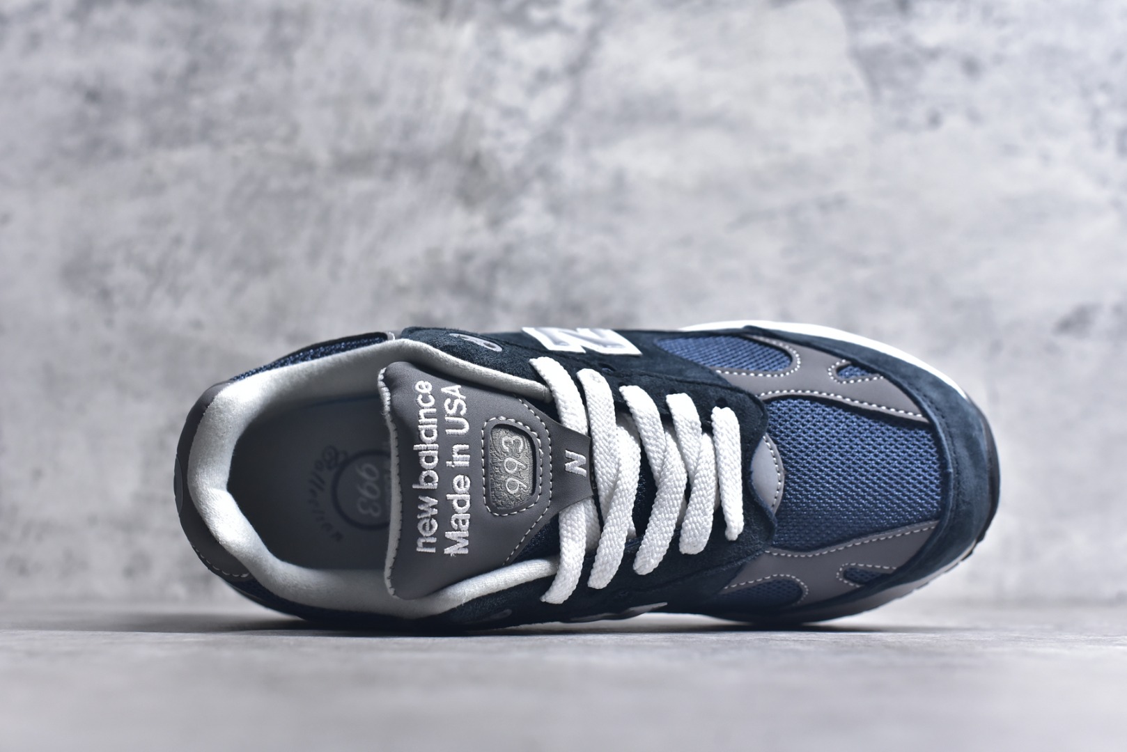 图片[4]-#NB新百伦New Balance in USA 系列美产血统经典复古休闲运动百搭老爹跑步鞋 升级原楦原纸版开发 正确6层组合底模精密开发 搭载全新碳素中底 后跟透明TPU水晶装饰条稳固❗ 货号：MR993NV MR993GL 尺码：36 37 37.5 38 38.5 39 40 40.5 41.5 42 42.5 43 44 45-选品中心
