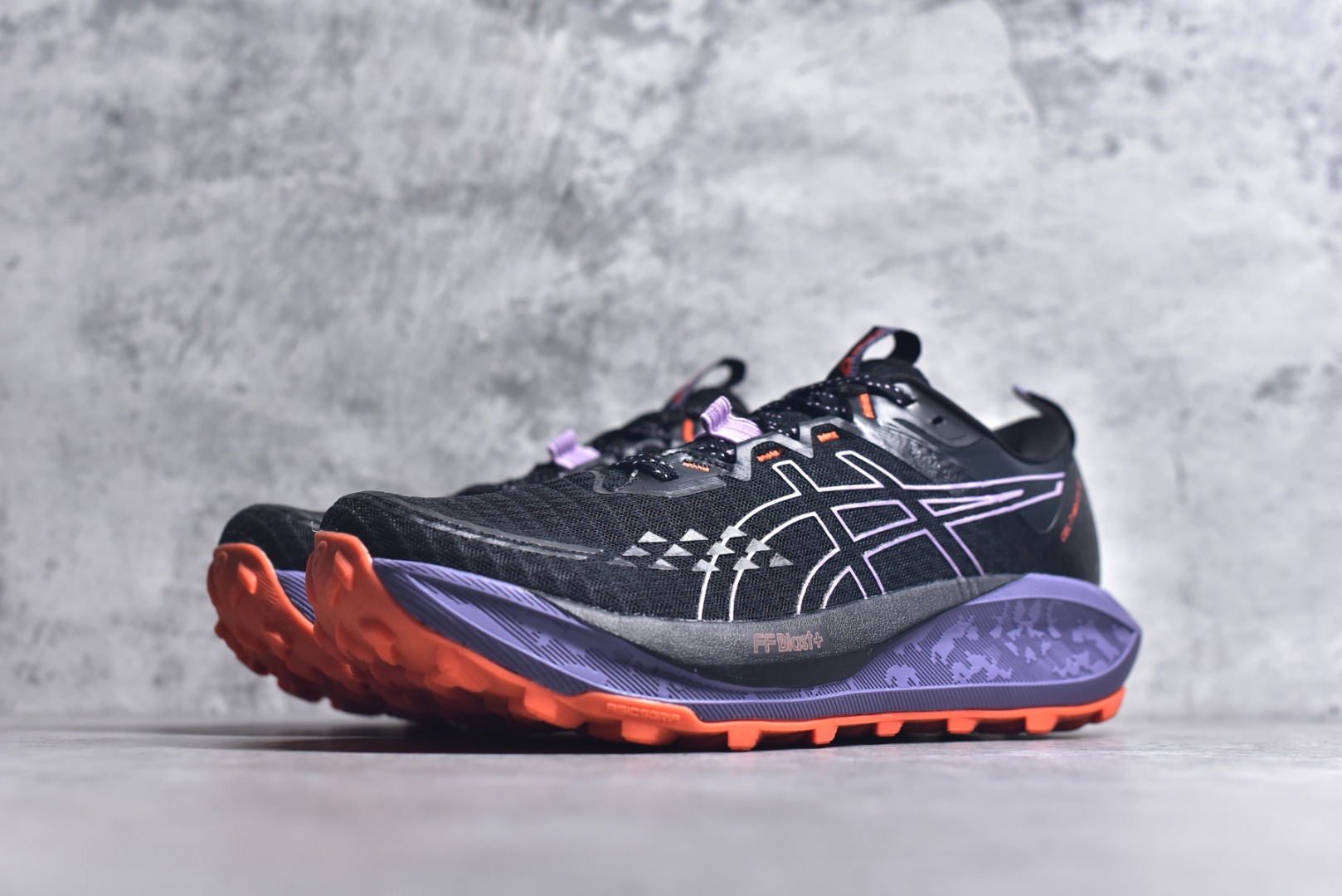 图片[2]-#Asics Gel-Trabuco 13 复古亚瑟士透气休闲鞋缓震男子耐磨跑步鞋 鞋面采用无缝线鞋面 贴合脚型 穿着舒适中底360°环绕式GL 提供良好的缓冲性能 货号：1011B973-400 尺码：36 37 37.5 38 38.5 39 39.5 40 40.5 41.5 42 42.5 43.5 44 44.5 45-选品中心