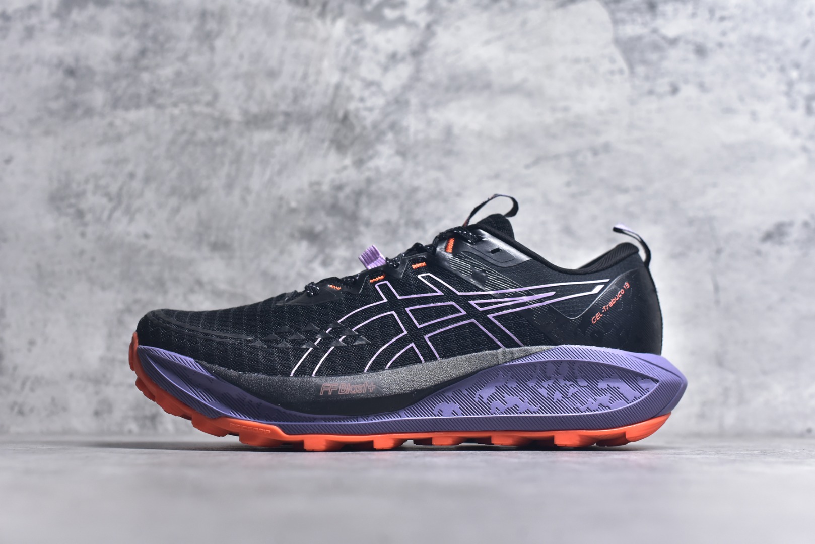 #Asics Gel-Trabuco 13 复古亚瑟士透气休闲鞋缓震男子耐磨跑步鞋 鞋面采用无缝线鞋面 贴合脚型 穿着舒适中底360°环绕式GL 提供良好的缓冲性能 货号：1011B973-400 尺码：36 37 37.5 38 38.5 39 39.5 40 40.5 41.5 42 42.5 43.5 44 44.5 45-选品中心