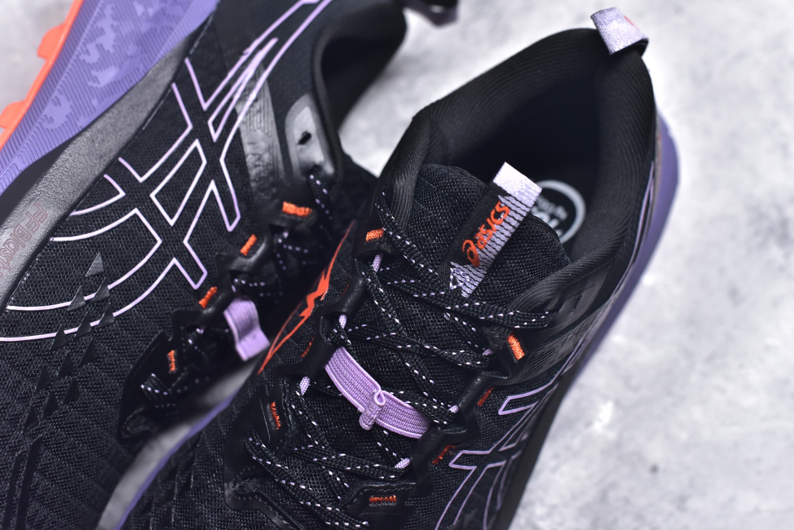 图片[9]-#Asics Gel-Trabuco 13 复古亚瑟士透气休闲鞋缓震男子耐磨跑步鞋 鞋面采用无缝线鞋面 贴合脚型 穿着舒适中底360°环绕式GL 提供良好的缓冲性能 货号：1011B973-400 尺码：36 37 37.5 38 38.5 39 39.5 40 40.5 41.5 42 42.5 43.5 44 44.5 45-选品中心