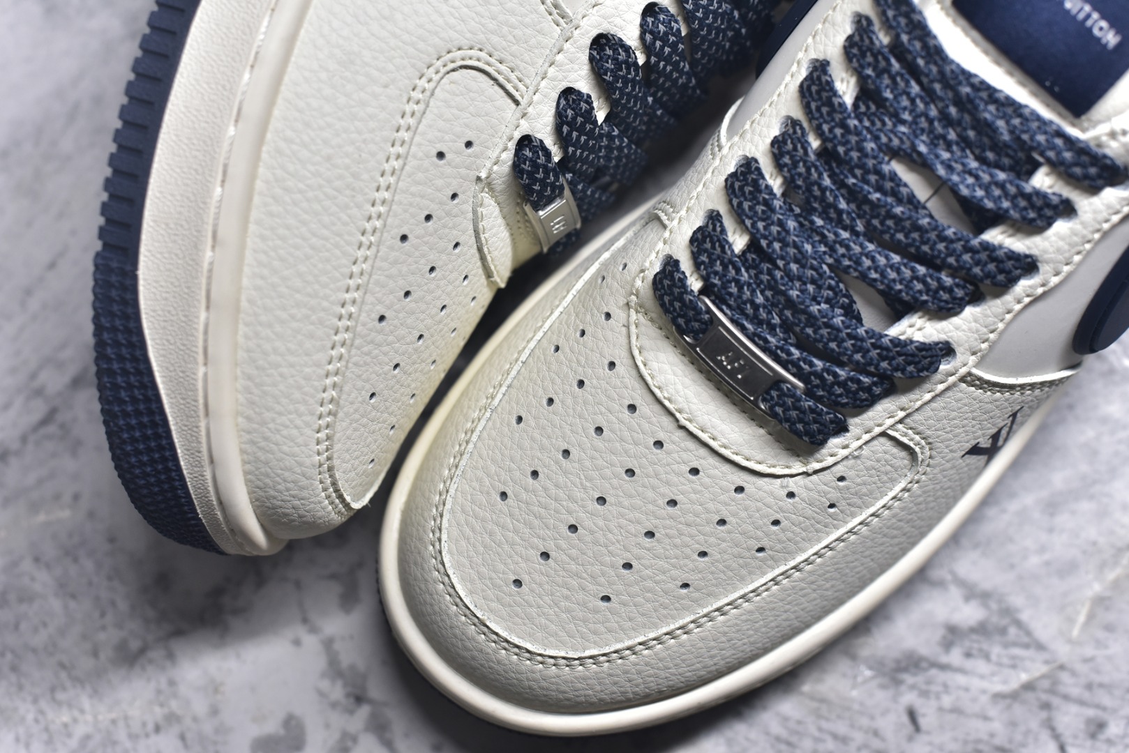 图片[8]-#Nike Air Force 1\’07 Low LV联名 深蓝大勾 空军一号低帮休闲板鞋 XS3464-575 #原楦头原纸板 原装鞋盒 定制五金配件 内置全掌气垫 原厂鞋底 尺码：36 36.5 37.5 38 38.5 39 40 40.5 41 42 42.5 43 44 44.5 45 9.D4-选品中心