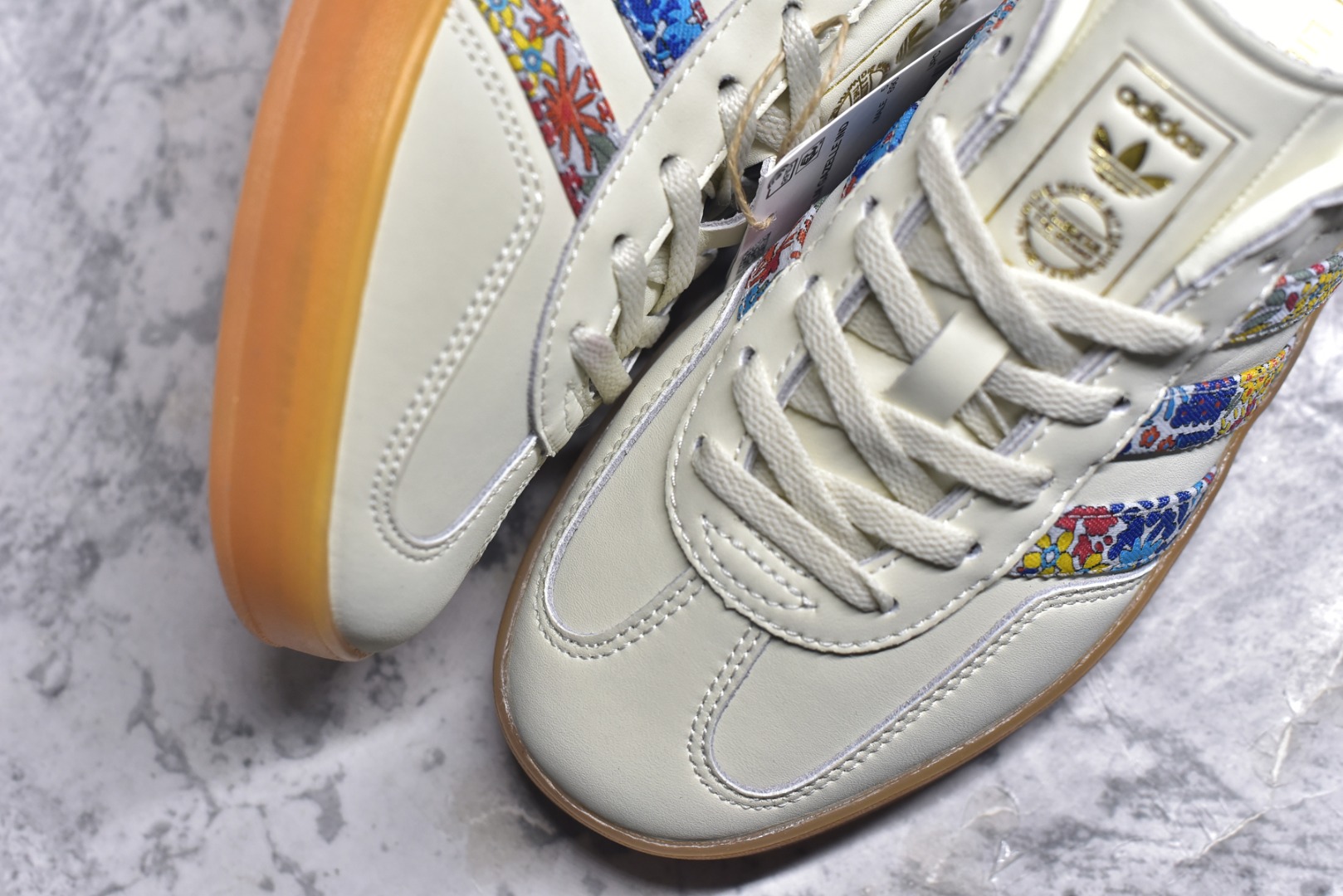 图片[8]-#AD Gazelle Indoor Trainers 羚羊内训系列低帮复古百搭休闲运动德训风板鞋 JH7370 90年代经典的复刻版！自60年代以足球训练鞋面世以来,Gazelle就以其经典设计席卷全球。1991年版本的复刻,再造经典Gazelle。采用皮革打造,搭配浊色细节,让这款经典更加简约。尺码：35.5-45-选品中心