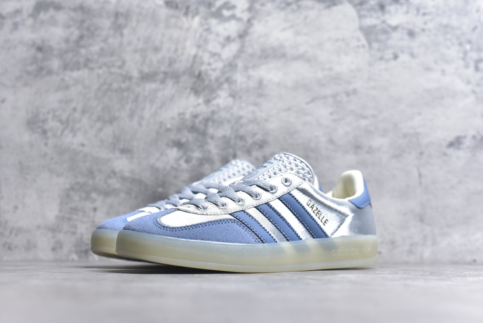 图片[2]-#AD Gazelle Indoor Trainers 羚羊内训系列低帮复古百搭休闲运动德训风板鞋 JI2711 90年代经典的复刻版！自60年代以足球训练鞋面世以来,Gazelle就以其经典设计席卷全球。1991年版本的复刻,再造经典Gazelle。采用皮革打造,搭配浊色细节,让这款经典更加简约。尺码：35.5-45-选品中心