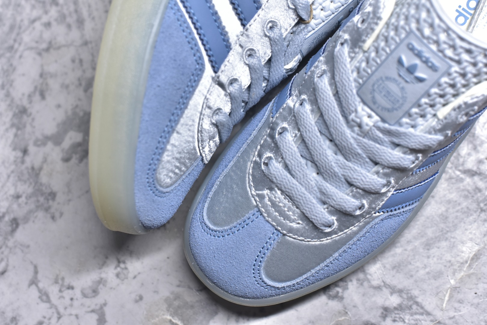 图片[8]-#AD Gazelle Indoor Trainers 羚羊内训系列低帮复古百搭休闲运动德训风板鞋 JI2711 90年代经典的复刻版！自60年代以足球训练鞋面世以来,Gazelle就以其经典设计席卷全球。1991年版本的复刻,再造经典Gazelle。采用皮革打造,搭配浊色细节,让这款经典更加简约。尺码：35.5-45-选品中心