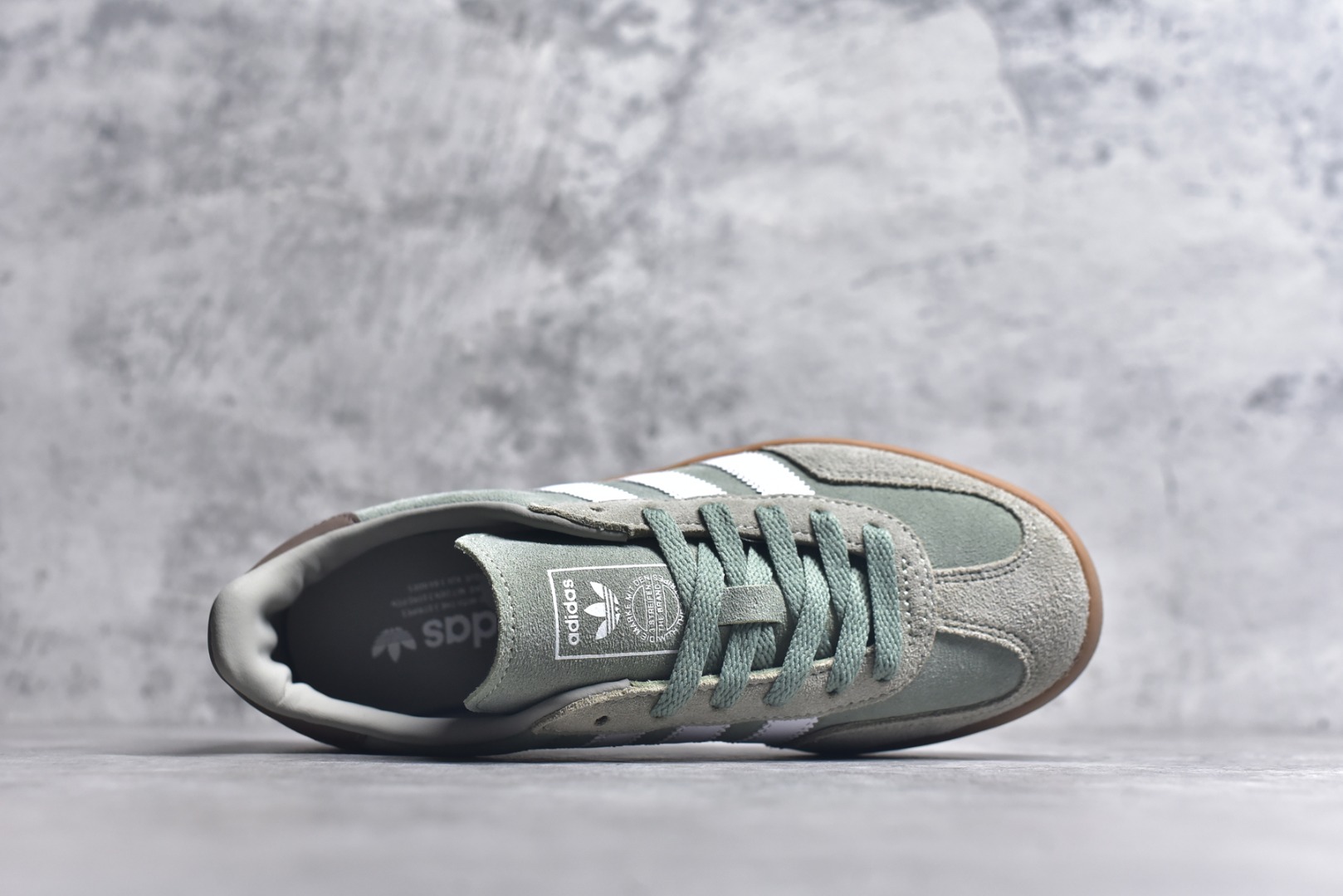 图片[4]-#AD Gazelle Indoor Trainers 羚羊内训系列低帮复古百搭休闲运动德训风板鞋 JI3526 90年代经典的复刻版！自60年代以足球训练鞋面世以来,Gazelle就以其经典设计席卷全球。1991年版本的复刻,再造经典Gazelle。采用皮革打造,搭配浊色细节,让这款经典更加简约。尺码：35.5-45-选品中心