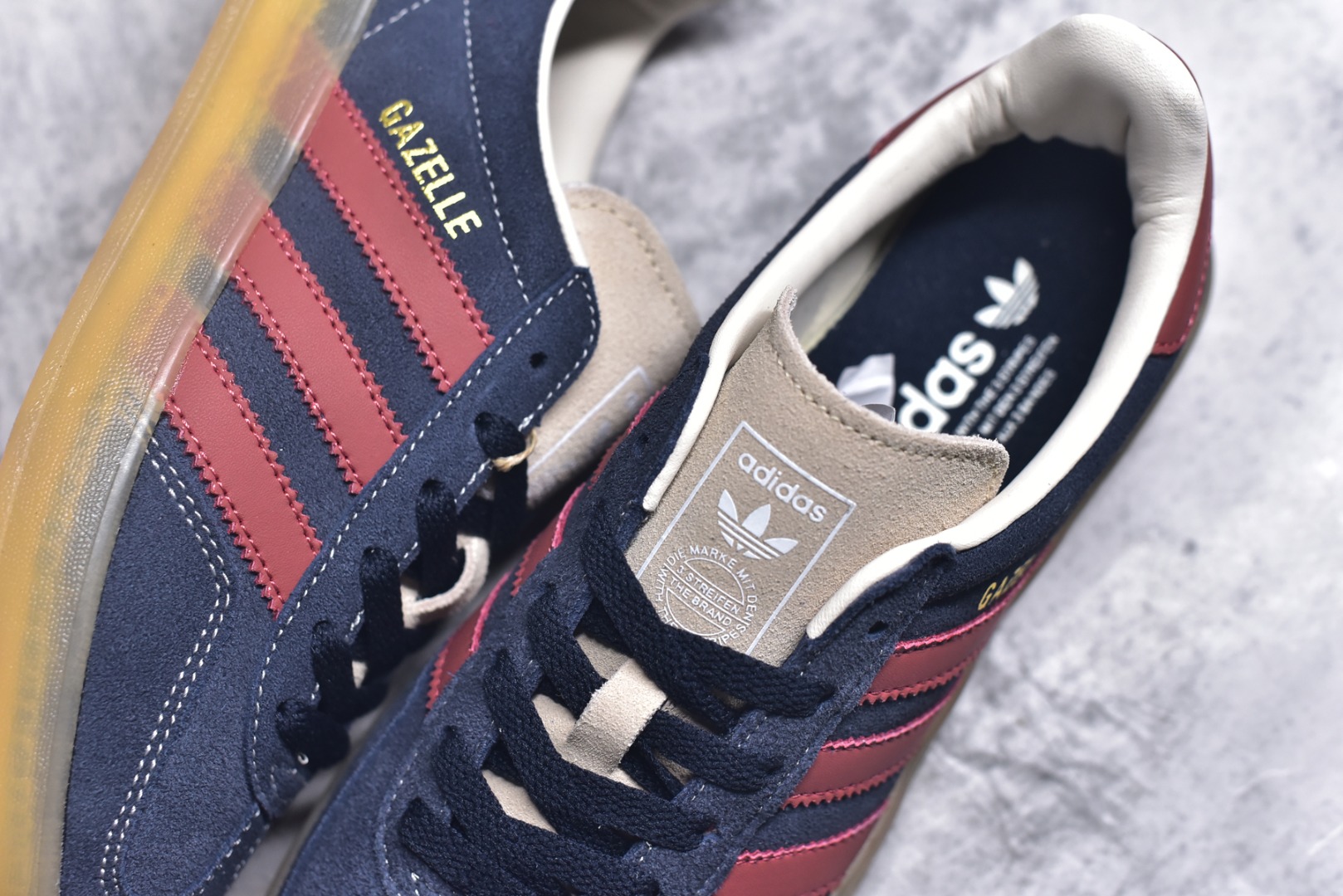 图片[9]-#AD Gazelle Indoor Trainers 羚羊内训系列低帮复古百搭休闲运动德训风板鞋 JH5404 90年代经典的复刻版！自60年代以足球训练鞋面世以来,Gazelle就以其经典设计席卷全球。1991年版本的复刻,再造经典Gazelle。采用皮革打造,搭配浊色细节,让这款经典更加简约。尺码：35.5-45-选品中心