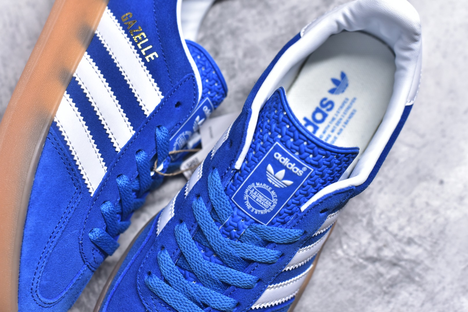 图片[9]-#AD Gazelle Indoor Trainers 羚羊内训系列低帮复古百搭休闲运动德训风板鞋 JI2061 90年代经典的复刻版！自60年代以足球训练鞋面世以来,Gazelle就以其经典设计席卷全球。1991年版本的复刻,再造经典Gazelle。采用皮革打造,搭配浊色细节,让这款经典更加简约。尺码：35.5-45-选品中心