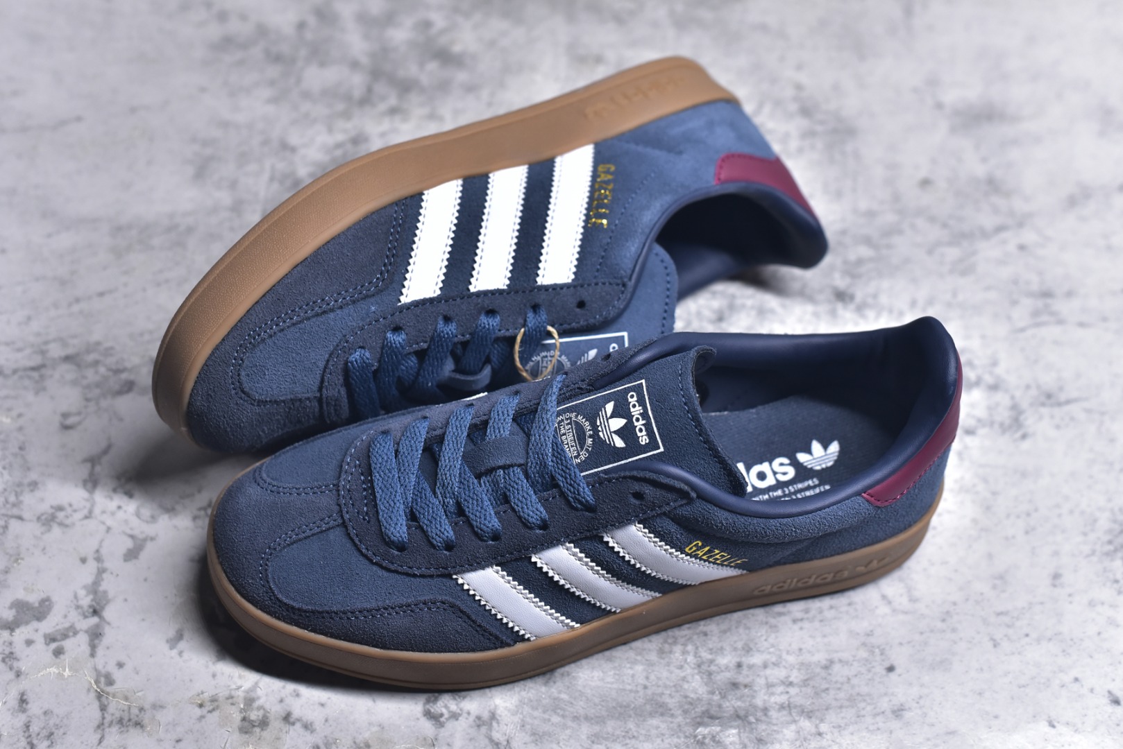 图片[7]-#AD Gazelle Indoor Trainers 羚羊内训系列低帮复古百搭休闲运动德训风板鞋 JI3522 90年代经典的复刻版！自60年代以足球训练鞋面世以来,Gazelle就以其经典设计席卷全球。1991年版本的复刻,再造经典Gazelle。采用皮革打造,搭配浊色细节,让这款经典更加简约。尺码：35.5-45-选品中心