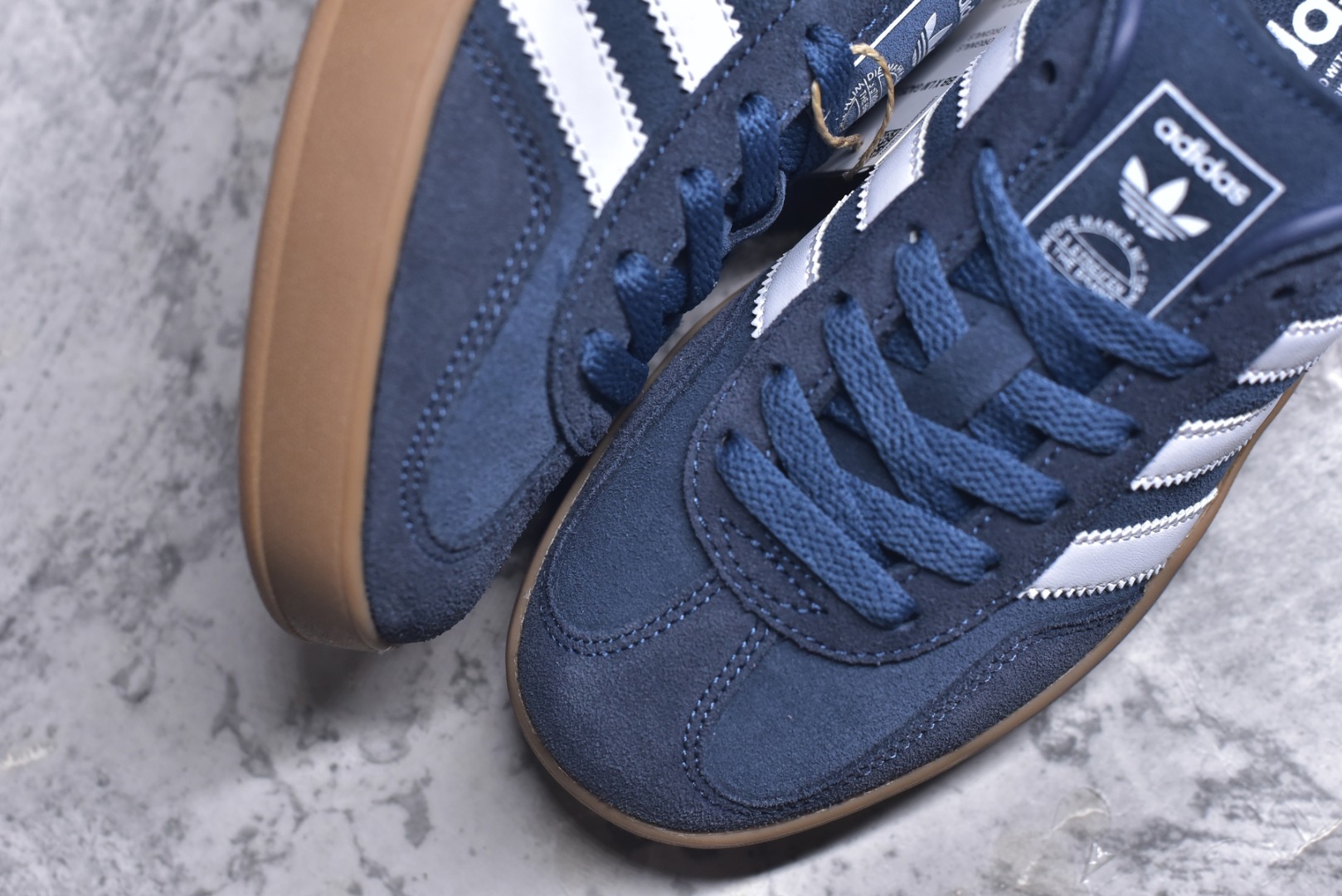 图片[8]-#AD Gazelle Indoor Trainers 羚羊内训系列低帮复古百搭休闲运动德训风板鞋 JI3522 90年代经典的复刻版！自60年代以足球训练鞋面世以来,Gazelle就以其经典设计席卷全球。1991年版本的复刻,再造经典Gazelle。采用皮革打造,搭配浊色细节,让这款经典更加简约。尺码：35.5-45-选品中心