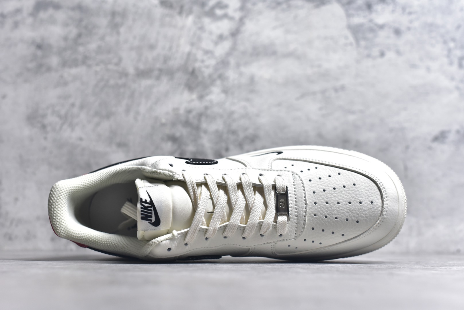 图片[4]-#Nike Air Force 1\’07 Low 雀神發 空军一号低帮休闲板鞋 CS5288-025 #原楦头原纸板 原装鞋盒 定制五金配件 内置全掌气垫 原厂鞋底 尺码：36 36.5 37.5 38 38.5 39 40 40.5 41 42 42.5 43 44 44.5 45 9.D4-选品中心