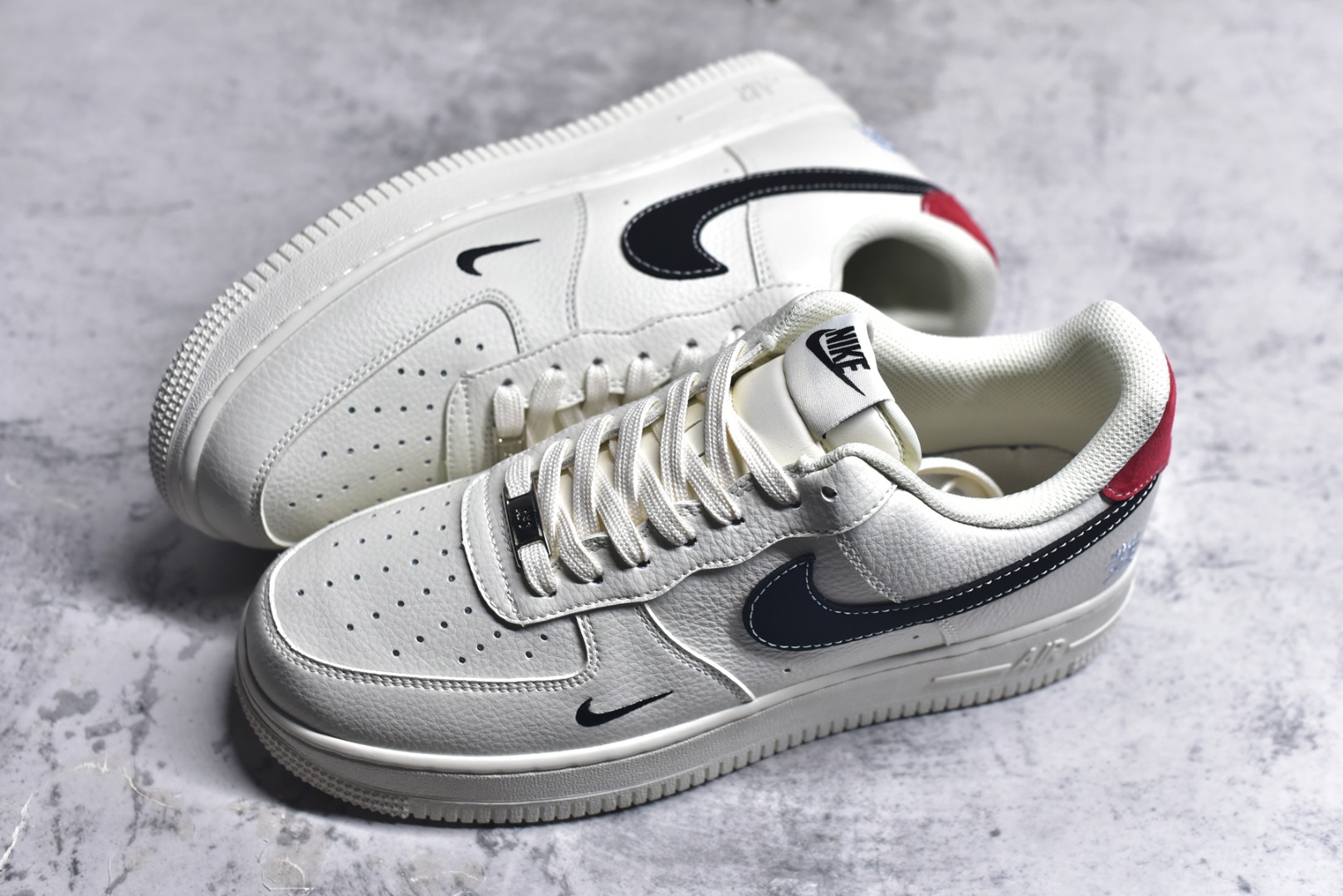 图片[7]-#Nike Air Force 1\’07 Low 雀神發 空军一号低帮休闲板鞋 CS5288-025 #原楦头原纸板 原装鞋盒 定制五金配件 内置全掌气垫 原厂鞋底 尺码：36 36.5 37.5 38 38.5 39 40 40.5 41 42 42.5 43 44 44.5 45 9.D4-选品中心