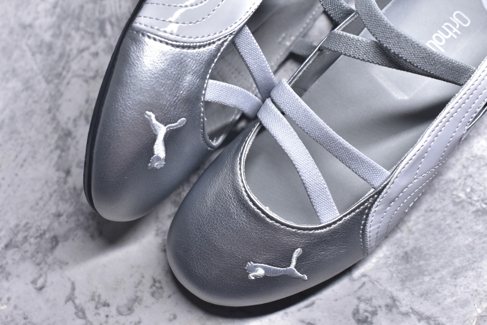 图片[8]-#Puma Speedcat 舒适百搭 低帮 芭蕾鞋 #朴彩英 rose 同款 配色酷感拉满 低帮设计超显脚踝纤细，上脚轻盈又舒适。不管日常出街还是运动都适配，防滑耐磨超抗造。 货号：403587-01 尺码：35-41-选品中心