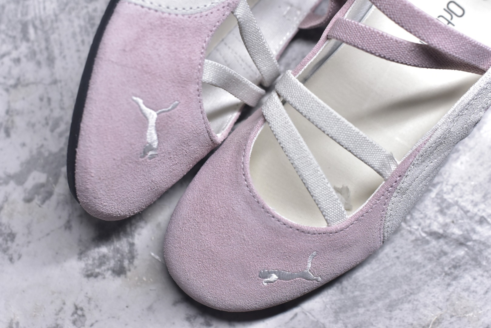 图片[8]-#Puma Speedcat 舒适百搭 低帮 芭蕾鞋 #朴彩英 rose 同款 配色酷感拉满 低帮设计超显脚踝纤细，上脚轻盈又舒适。不管日常出街还是运动都适配，防滑耐磨超抗造。 货号：401287-01 尺码：35-41-选品中心