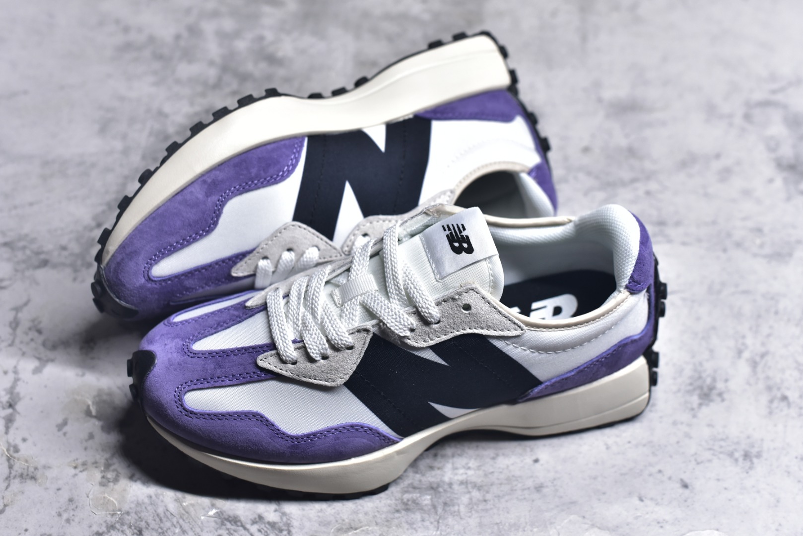 图片[7]-#New Balance MS327 复古休闲运动慢跑鞋 以更纯粹的复古风格设计打造的全新造型 侧身还以解构设计 将 N 字标志以做旧压花样式呈现 货号：MS327FE-2 尺码：36 37 37.5 38 38.5 39.5 40-选品中心