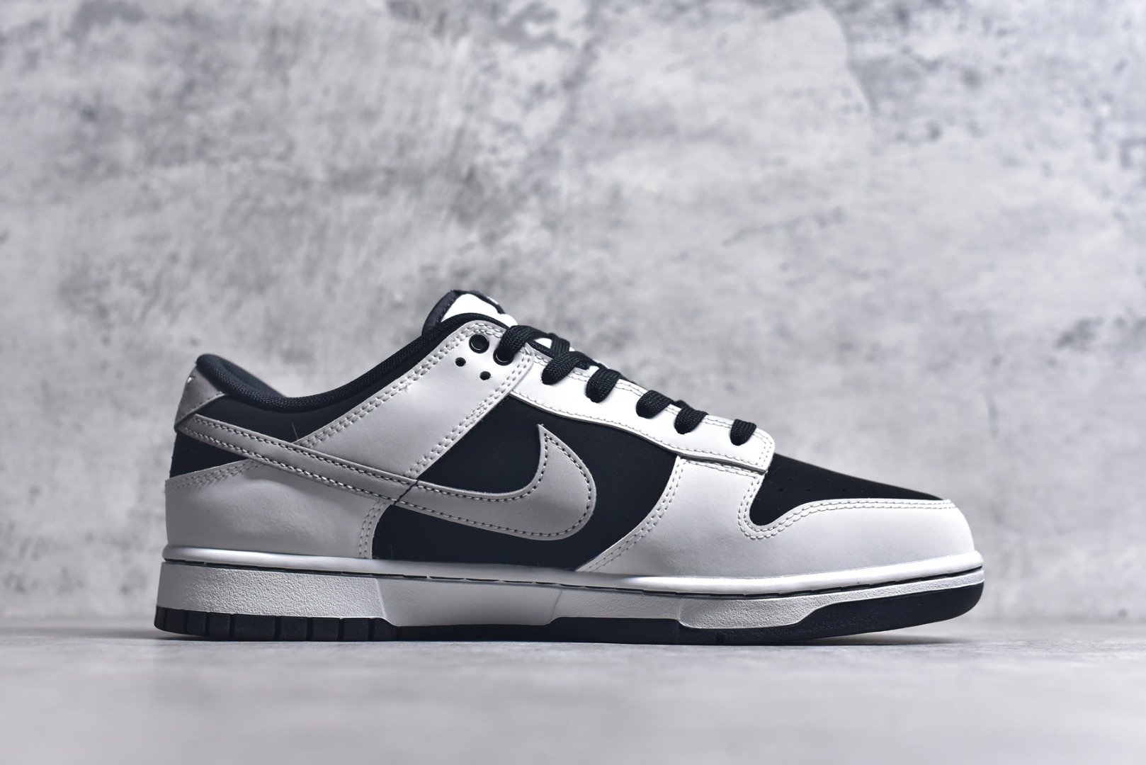 图片[3]-#Nike SB Dunk Low 拓荒骑士 周年高端定制 低帮休闲板鞋 WB0414-002 #定制鞋盒 超高清洁度 皮料切割干净无任何毛边 细节完美 尺码：40 40.5 41 42 42.5 43 44 44.5 45 46 9.E5-选品中心