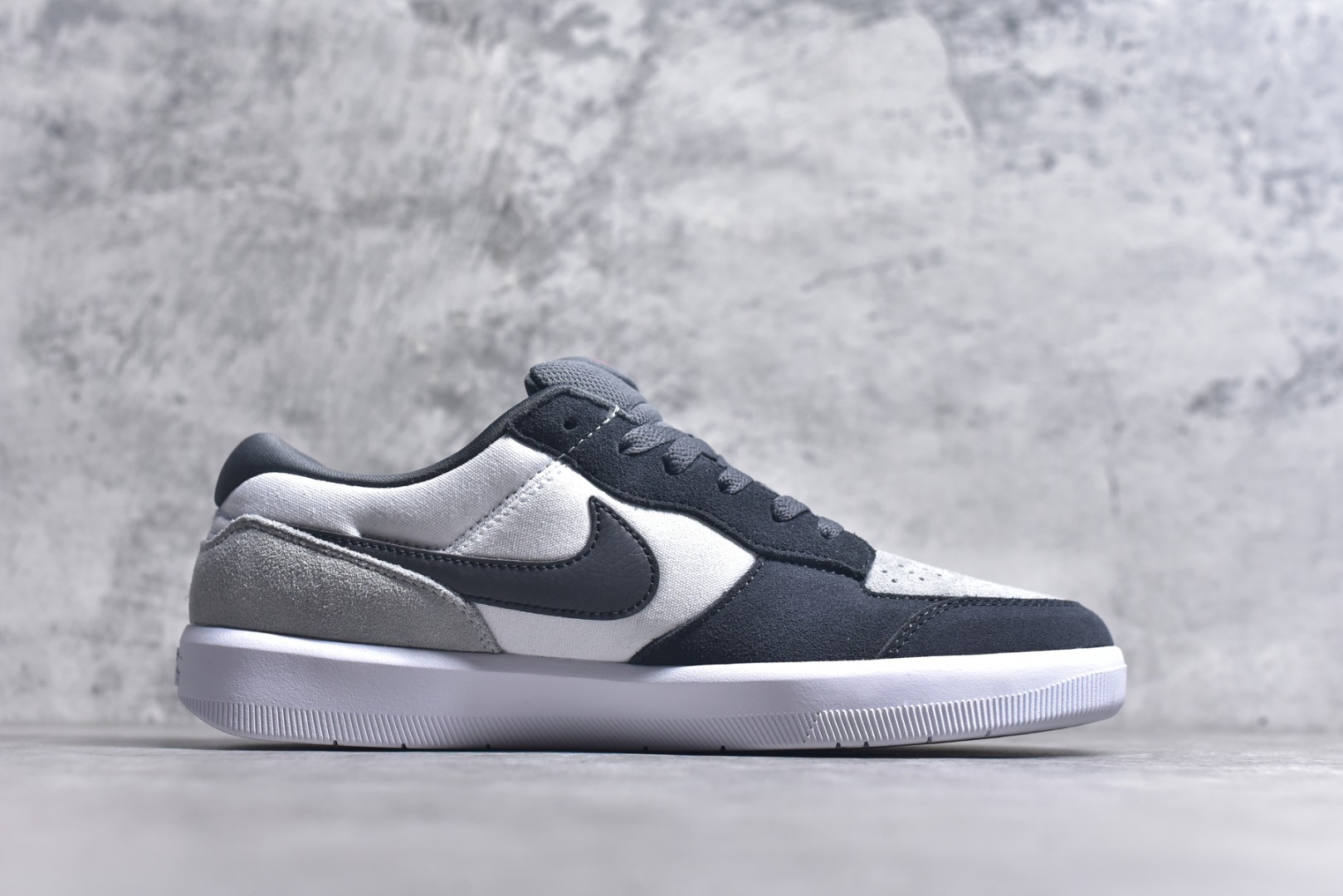 图片[3]-#Nike SB Force 58 硫化杯底 传统篮球风格 Nike SB Force 58 男/女滑板鞋采用包边设计 经久耐穿 硫化结构则有效提升灵活性 穿上这款创意力作 助你耀动街头 采用帆布和翻毛皮组合材料 融入打孔设计 为你打造彰显经典篮球风范的整体造型 货号：DV5477-001 尺码：35.5 36 36.5 37.5 38 38.5 39 40 40.5 41 42 42.5 43 44 45-选品中心