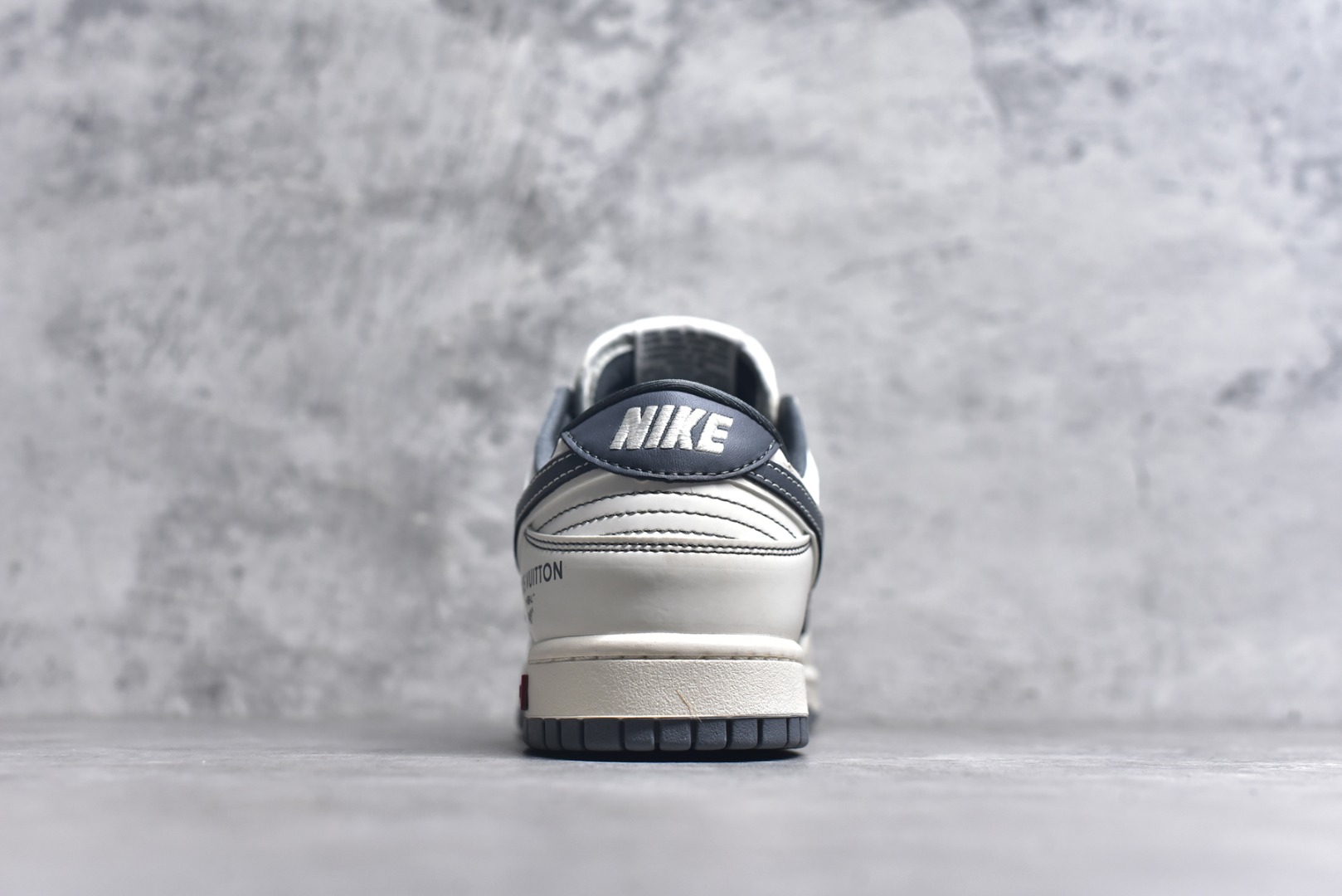 图片[5]-#Nike SB Dunk Low LV夜光黑底红尾 周年高端定制 低帮休闲板鞋 YX5066-362 #定制鞋盒 大厂纯原品质出货 超高清洁度 皮料切割干净无任何毛边 细节完美 尺码：36 36.5 37.5 38 38.5 39 40 40.5 41 42 42.5 43 44 44.5 45 9.E5-选品中心