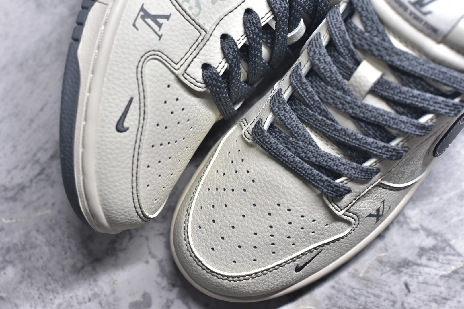 图片[8]-#Nike SB Dunk Low LV夜光黑底红尾 周年高端定制 低帮休闲板鞋 YX5066-362 #定制鞋盒 大厂纯原品质出货 超高清洁度 皮料切割干净无任何毛边 细节完美 尺码：36 36.5 37.5 38 38.5 39 40 40.5 41 42 42.5 43 44 44.5 45 9.E5-选品中心