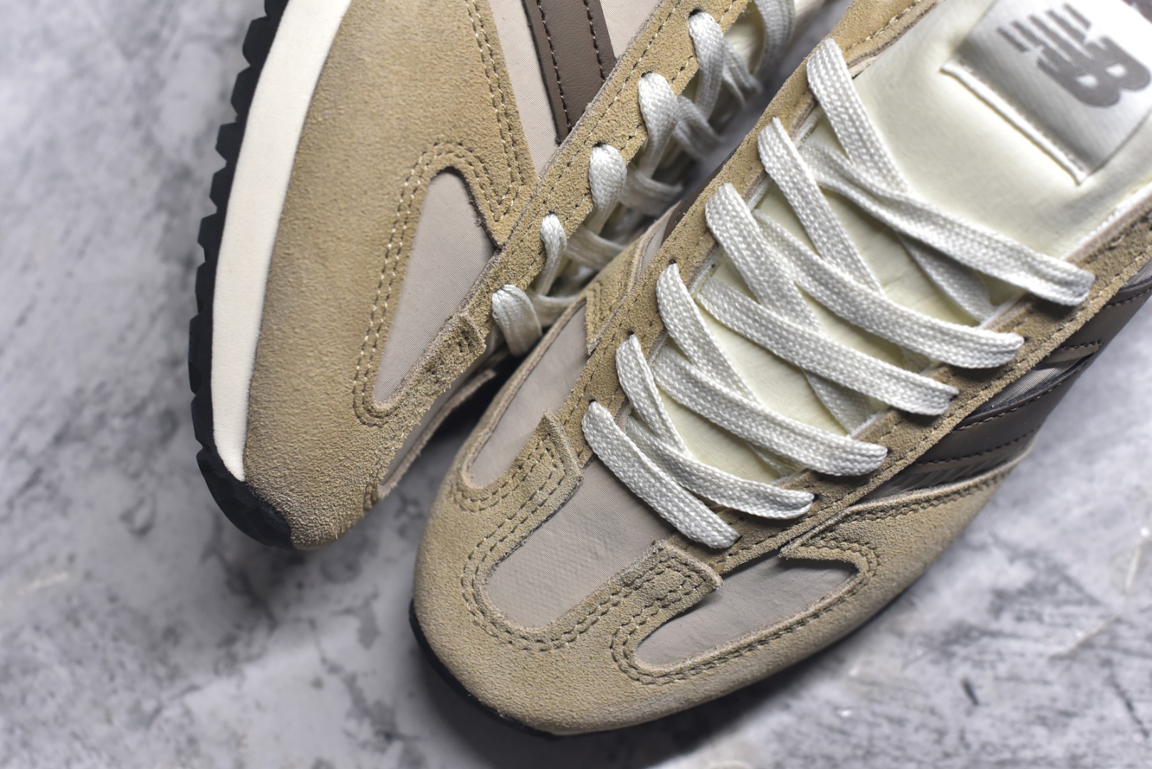 图片[8]-#New Balance NB 471系列 织物牛剖层革 复古时尚 防滑耐磨低帮 生活休闲鞋 货号：U471AL 尺码：36 37 37.5 38 38.5 39.5 40 40.5 41.5 42 42.5 43 44 45-选品中心