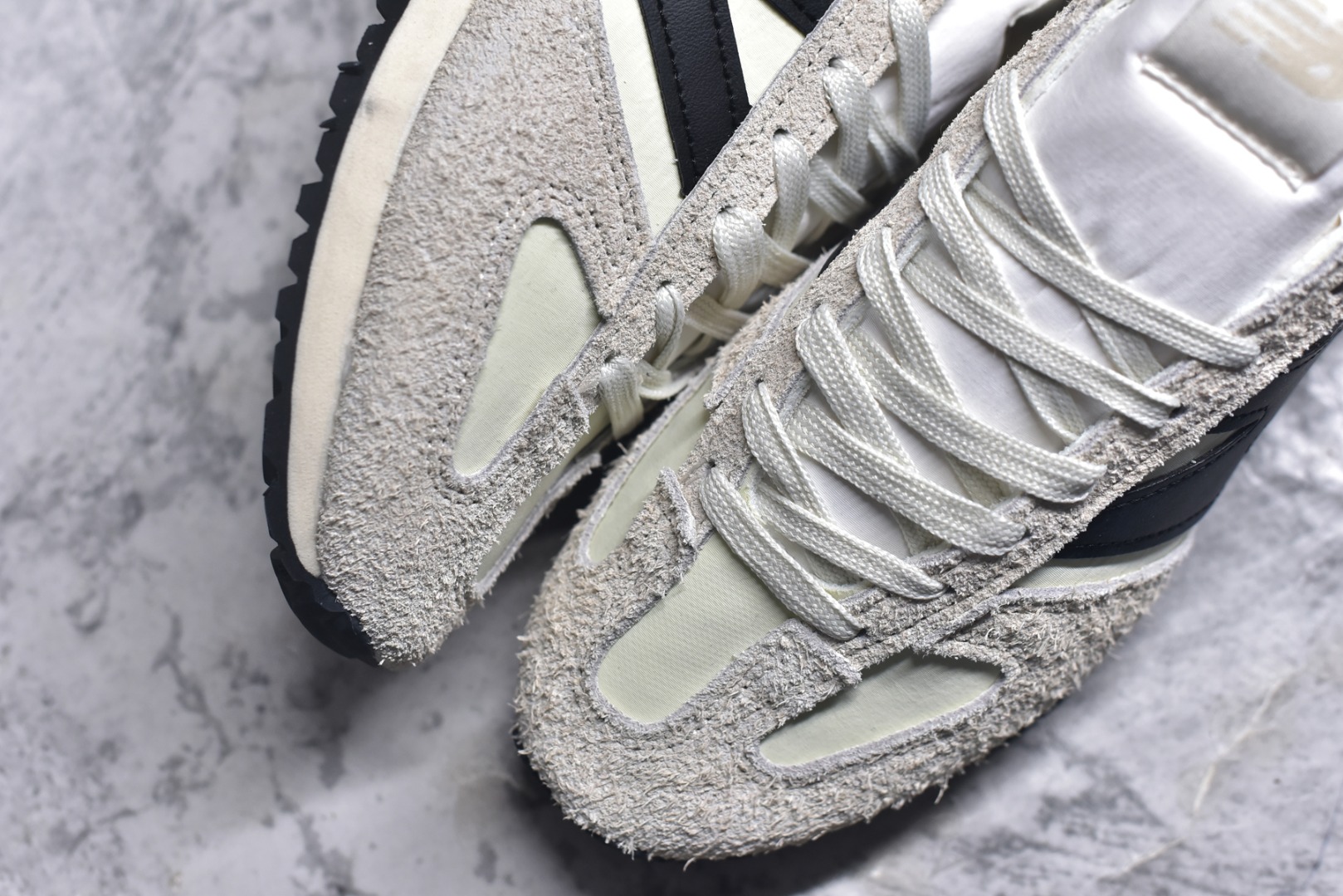图片[8]-#New Balance NB 471系列 织物牛剖层革 复古时尚 防滑耐磨低帮 生活休闲鞋 货号：U471AL 尺码：36 37 37.5 38 38.5 39.5 40 40.5 41.5 42 42.5 43 44 45-选品中心