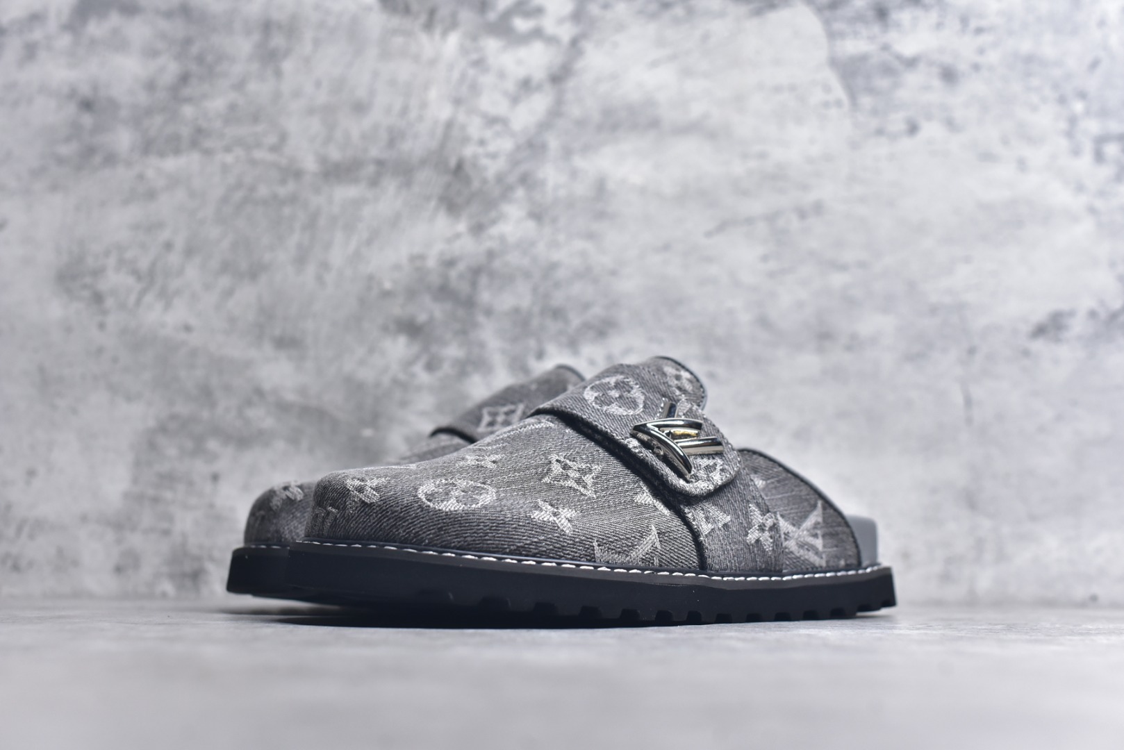 图片[2]-#LV路易威登女士拖鞋 LV新款拖鞋#LV新款#包头拖鞋#半拖鞋#LV老花#舒服的拖鞋#尺码：35、36、37、38、39、40-选品中心