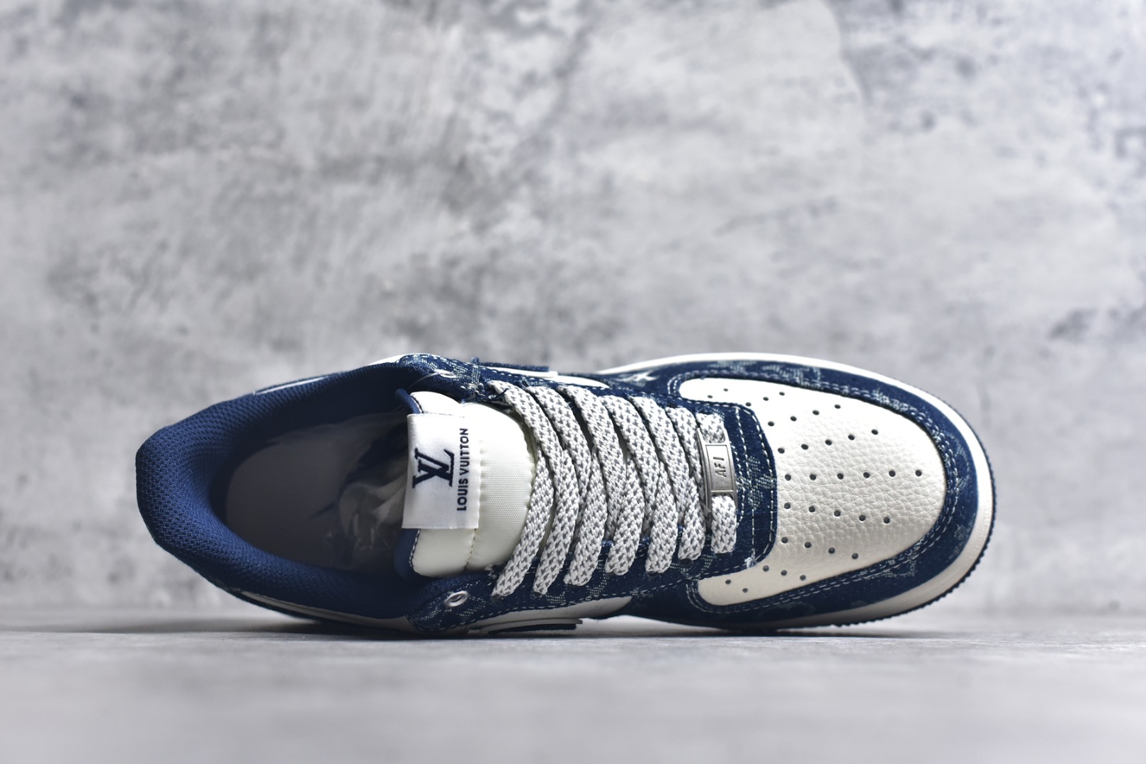 图片[4]-#Nike Air Force 1\’07 Low LV联名 前掌蓝牛仔 空军一号低帮休闲板鞋 YX5066-355 #原楦头原纸板 原装鞋盒 定制五金配件 内置全掌气垫 原厂鞋底 尺码：36 36.5 37.5 38 38.5 39 40 40.5 41 42 42.5 43 44 44.5 45 9.D4-选品中心