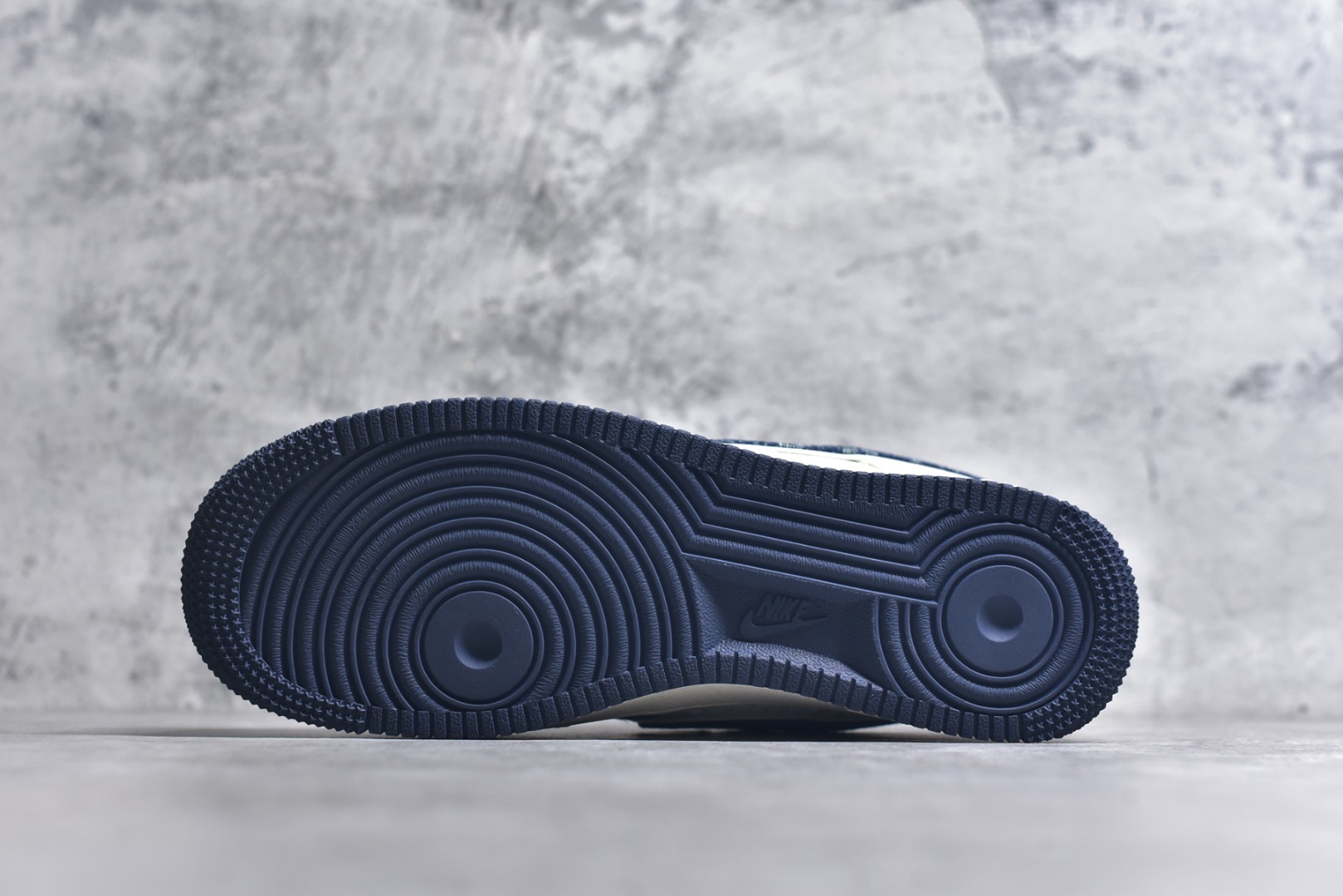 图片[6]-#Nike Air Force 1\’07 Low LV联名 前掌蓝牛仔 空军一号低帮休闲板鞋 YX5066-355 #原楦头原纸板 原装鞋盒 定制五金配件 内置全掌气垫 原厂鞋底 尺码：36 36.5 37.5 38 38.5 39 40 40.5 41 42 42.5 43 44 44.5 45 9.D4-选品中心