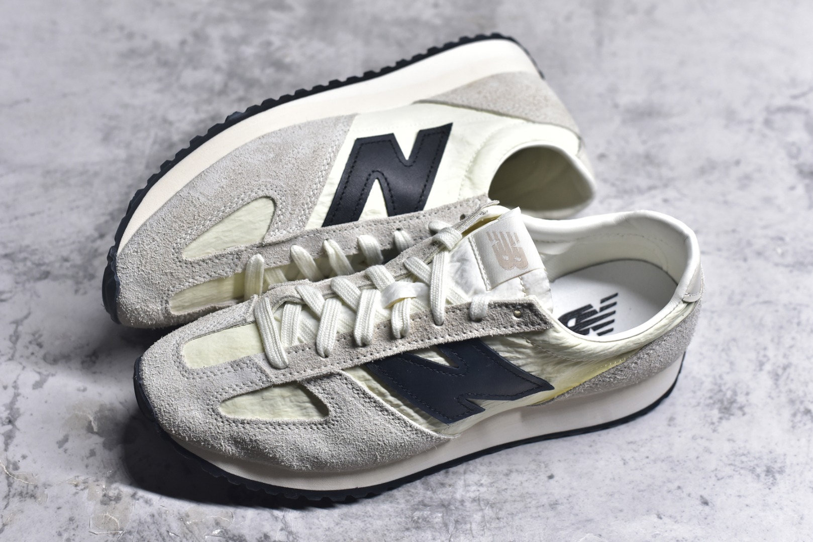 图片[7]-#New Balance U471AM NB新百伦织物牛剖层革春夏薄底鞋防滑耐磨平衡轻便低帮生活休闲鞋 原档数据独立私模大底 唯一正确三层组合大底 特高弹切片加持 百分百还原原鞋脚感 NB市场最强产物 防伪原标全套原楦原纸板原厂数据开发 全鞋电脑针车加持 原厂网布 原装进口头层翻毛皮料正确绒感卡色 正确中底拉帮中底网布细节 匠心打造 耗时两个月开发完成 工艺极其复杂难度可想而知 高端零售专供产物 尺码：36 37 37.5 38 38.5 39.5 40 40.5 41.5 42 42.5 43 44 44.5 45-选品中心