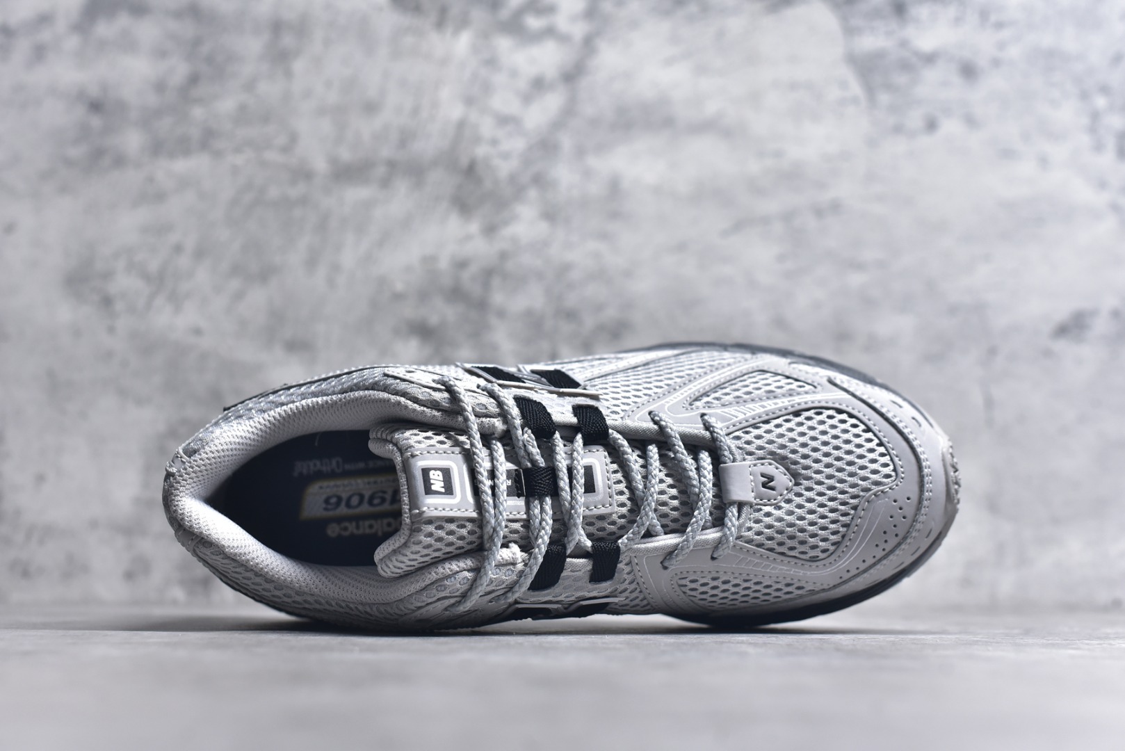 图片[4]-#New Balance M1906系列 新百伦 复古单品宝藏老爹鞋款 复古元素叠加 质感超级棒 原楦版型材料细节做工精细 作为NB最经典的档案鞋型之一 货号：U1906ROA 尺码：36 37 37.5 38 38.5 39.5 40 40.5 41.5 42 42.5 43 44 45 46.5-选品中心