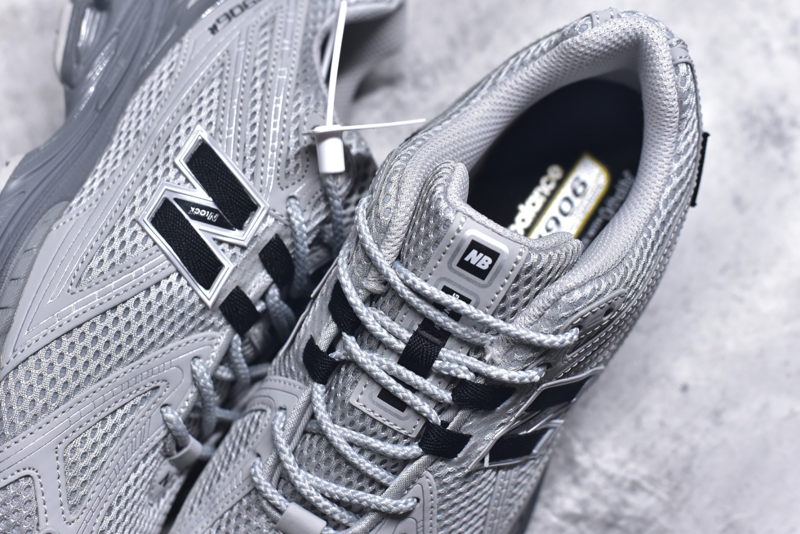 图片[9]-#New Balance M1906系列 新百伦 复古单品宝藏老爹鞋款 复古元素叠加 质感超级棒 原楦版型材料细节做工精细 作为NB最经典的档案鞋型之一 货号：U1906ROA 尺码：36 37 37.5 38 38.5 39.5 40 40.5 41.5 42 42.5 43 44 45 46.5-选品中心