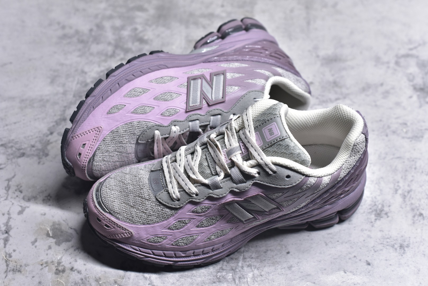 图片[7]-#New Balance 1906系列复古老爹风休闲运动慢跑鞋 U1906WFA #采用轻质牛剖革拼接透气网眼衬垫织物鞋面材质 T-Beam大底提供足步弓支撑，保持步态稳定 后跟搭载外露缓震胶 尺码：36 37 37.5 38 38.5 39 40 40.5 41 42 42.5 43 44 44.5 45 46.5-选品中心