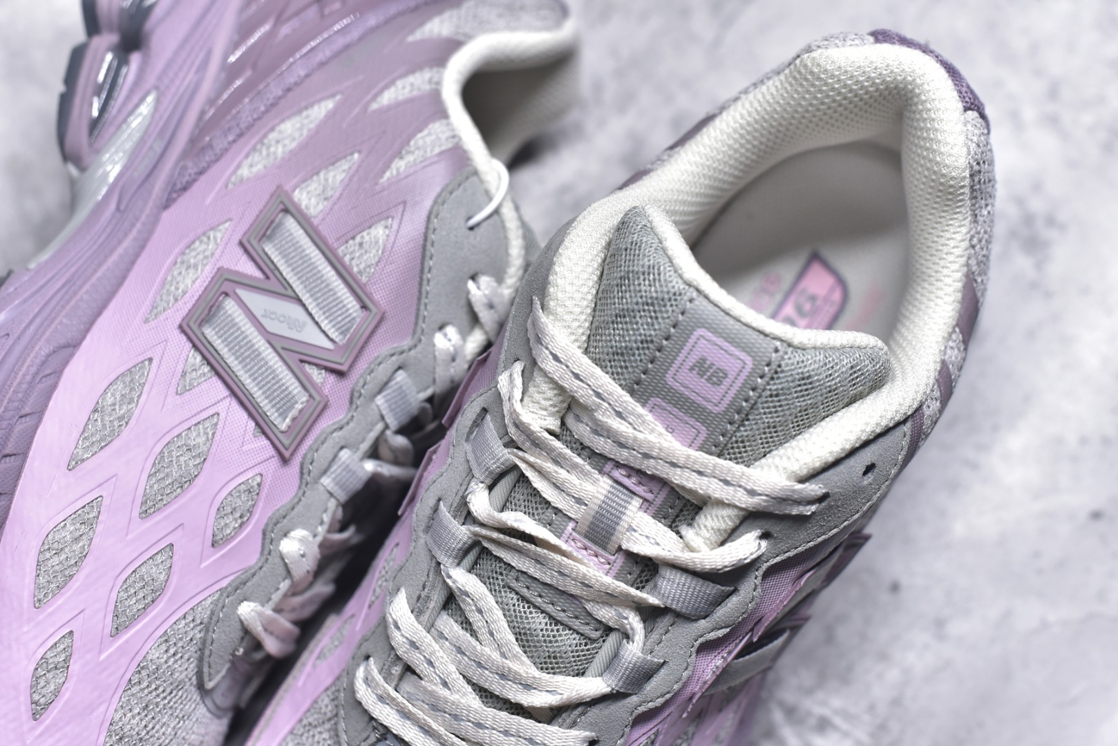 图片[9]-#New Balance 1906系列复古老爹风休闲运动慢跑鞋 U1906WFA #采用轻质牛剖革拼接透气网眼衬垫织物鞋面材质 T-Beam大底提供足步弓支撑，保持步态稳定 后跟搭载外露缓震胶 尺码：36 37 37.5 38 38.5 39 40 40.5 41 42 42.5 43 44 44.5 45 46.5-选品中心