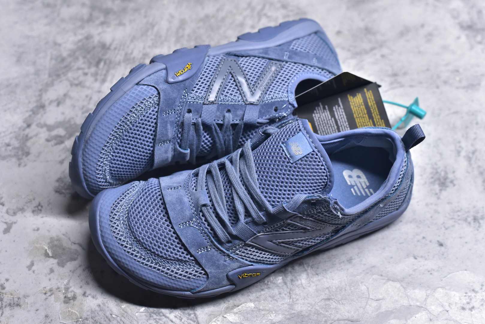 图片[7]-#New Balance MT10系列 薄系扁鞋风赤足生活休闲鞋 MT10OAD #鞋底采用Vibram橡胶大底，赋予卓越的抓地力，适合多种地形穿着。中底采用薄薄的缓冲层，提供舒适的穿着体验。鞋身紧贴脚面，形成良好的包裹性，减少脚在鞋内的移动与摩擦。4毫米的低坡差设计更适合自然的中足落地方式，尽可能贴近地面，让穿着者能够更贴近地面，感受大自然的每一丝呼吸。 尺码：36 37 37.5 38 38.5 39 40 40.5 41 42 42.5 43 44 45-选品中心