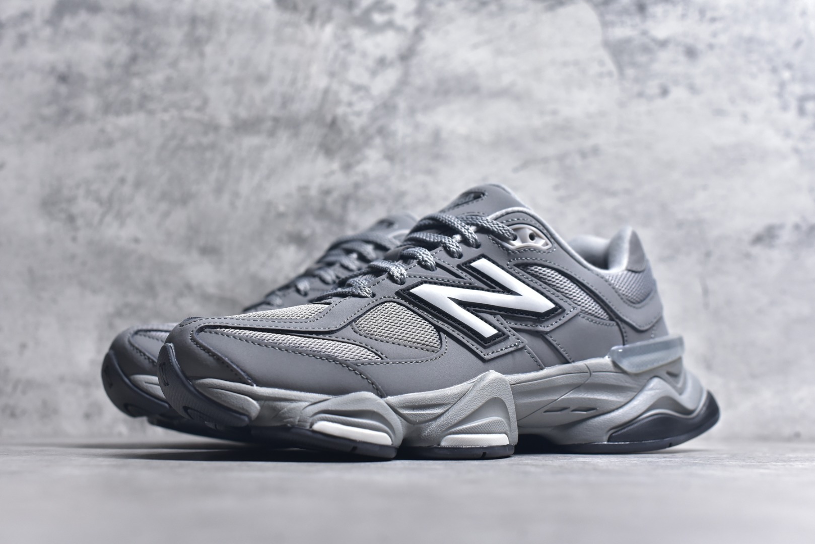 图片[2]-#New Balance NB9060 联名款 复古休闲运动慢跑鞋 鞋款灵感源自设计师本人对夏日的怀日回忆。 货号： U9060ZGB 尺码：36 37 37.5 38 38.5 39.5 40 40.5 41.5 42 42.5 43 44 44.5 45-选品中心