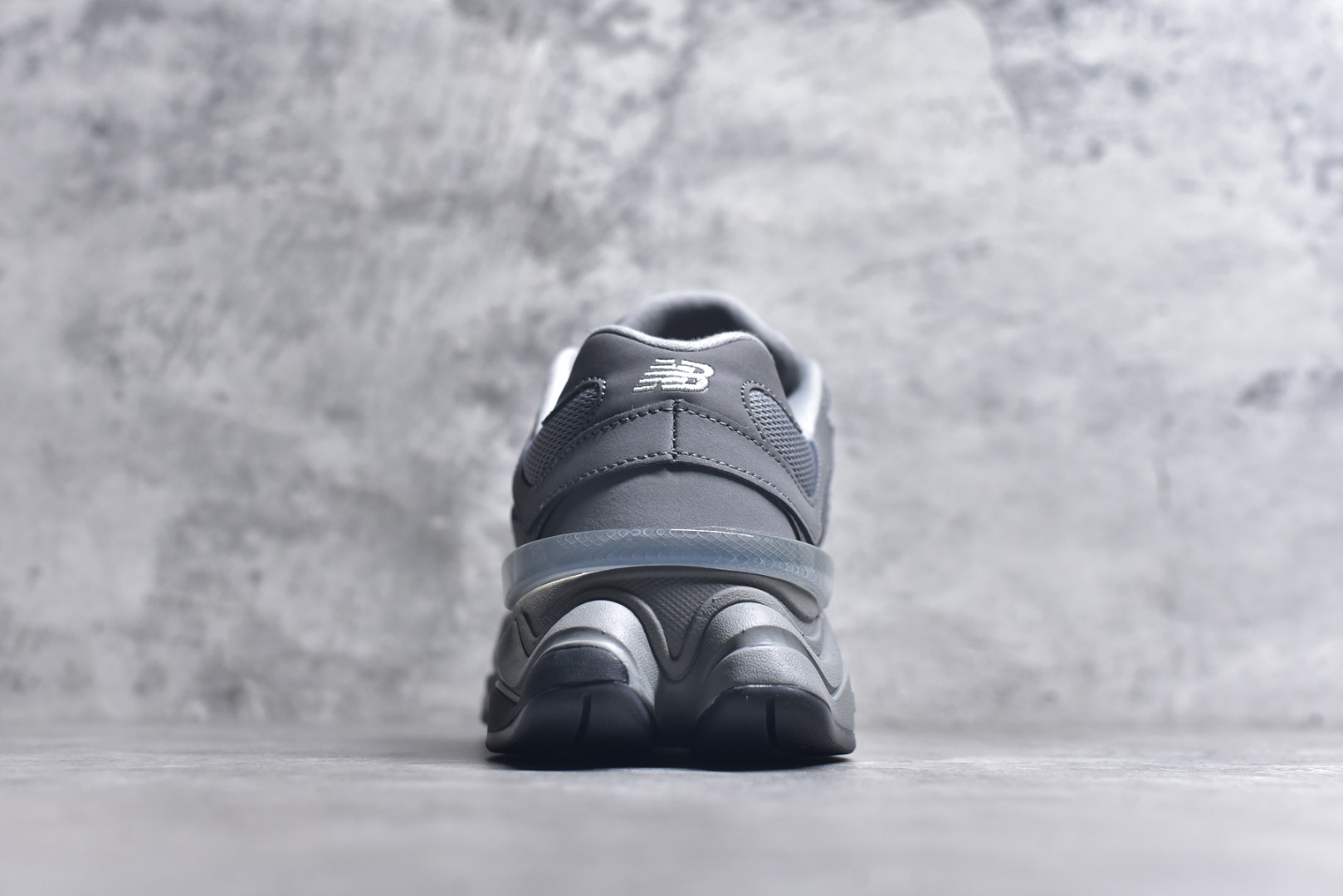 图片[5]-#New Balance NB9060 联名款 复古休闲运动慢跑鞋 鞋款灵感源自设计师本人对夏日的怀日回忆。 货号： U9060ZGB 尺码：36 37 37.5 38 38.5 39.5 40 40.5 41.5 42 42.5 43 44 44.5 45-选品中心
