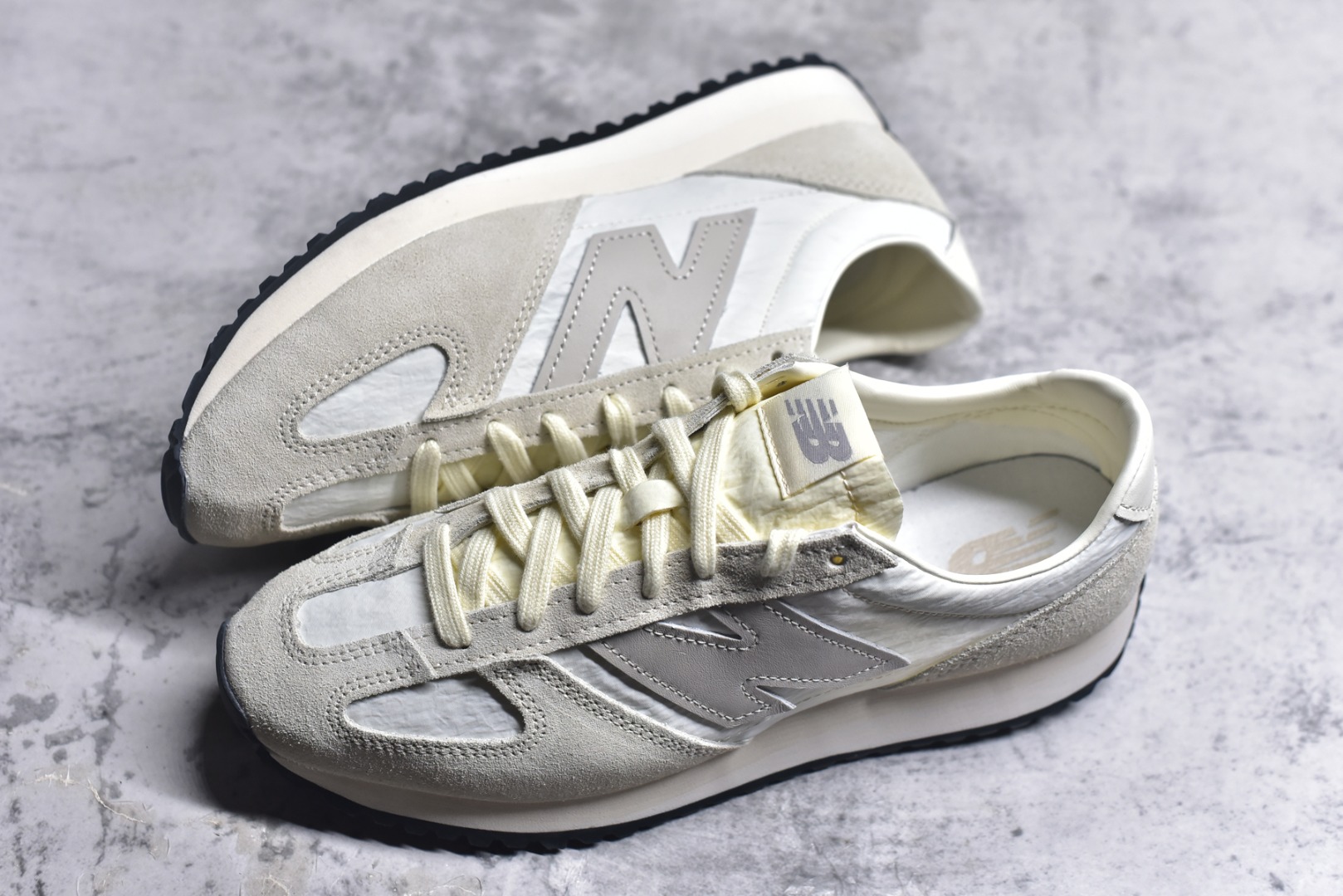 图片[7]-#New Balance U471AJ NB新百伦织物牛剖层革春夏薄底鞋防滑耐磨平衡轻便低帮生活休闲鞋 原档数据独立私模大底 唯一正确三层组合大底 特高弹切片加持 百分百还原原鞋脚感 NB市场最强产物 防伪原标全套原楦原纸板原厂数据开发 全鞋电脑针车加持 原厂网布 原装进口头层翻毛皮料正确绒感卡色 正确中底拉帮中底网布细节 匠心打造 耗时两个月开发完成 工艺极其复杂难度可想而知 高端零售专供产物 尺码：36 37 37.5 38 38.5 39.5 40 40.5 41.5 42 42.5 43 44 44.5 45 45.5 46.5 47-选品中心
