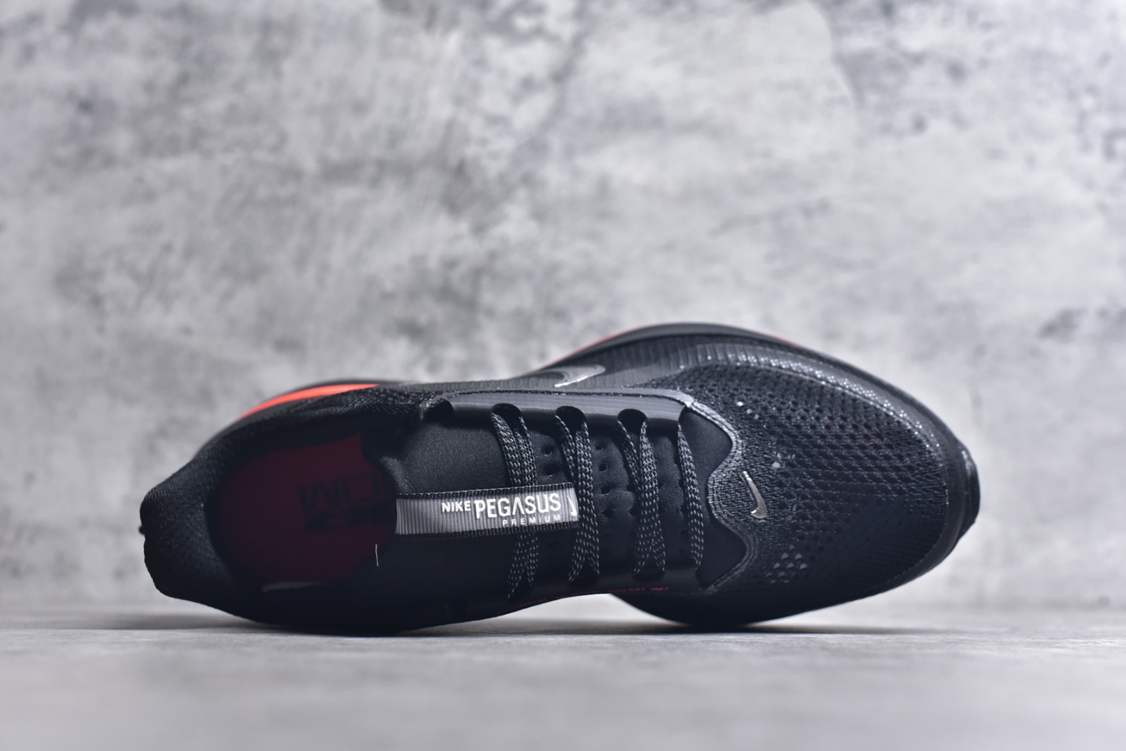 图片[4]-#Nike Air Zoom Pegasus Premium 耐克网面全掌气垫缓震跑鞋 #全掌可见的Air Zoom首次在Pegasus系列中出现，模仿了Vaporfly的碳板曲线，增强了跑步时的流畅过渡。 货号：HQ2592-003 尺码：36-45-选品中心