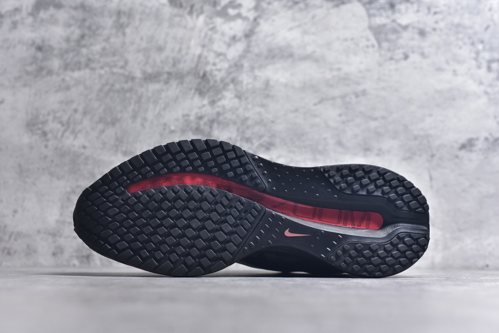 图片[6]-#Nike Air Zoom Pegasus Premium 耐克网面全掌气垫缓震跑鞋 #全掌可见的Air Zoom首次在Pegasus系列中出现，模仿了Vaporfly的碳板曲线，增强了跑步时的流畅过渡。 货号：HQ2592-003 尺码：36-45-选品中心