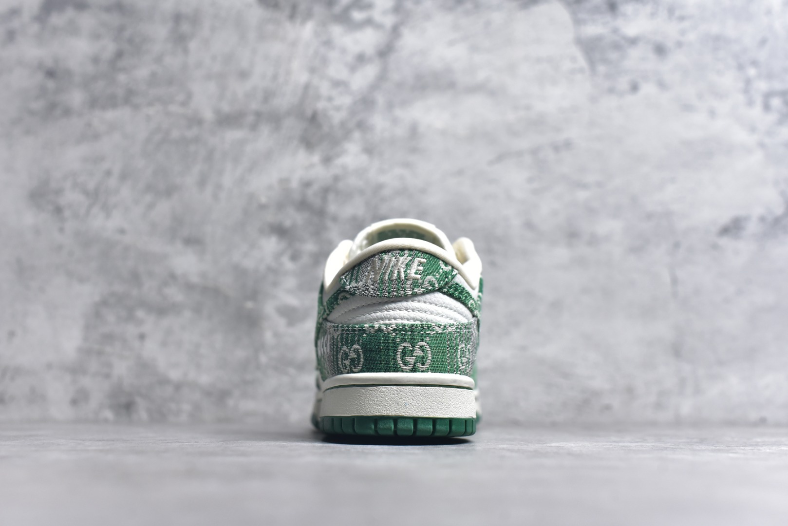 图片[5]-#Nike SB Dunk Low 古驰联名 灰绿牛仔 周年高端定制 低帮休闲板鞋 SC9207-420 #定制鞋盒 大厂纯原品质出货 超高清洁度 皮料切割干净无任何毛边 细节完美 尺码：36 36.5 37.5 38 38.5 39 40 40.5 41 42 42.5 43 44 44.5 45 9.E5-选品中心