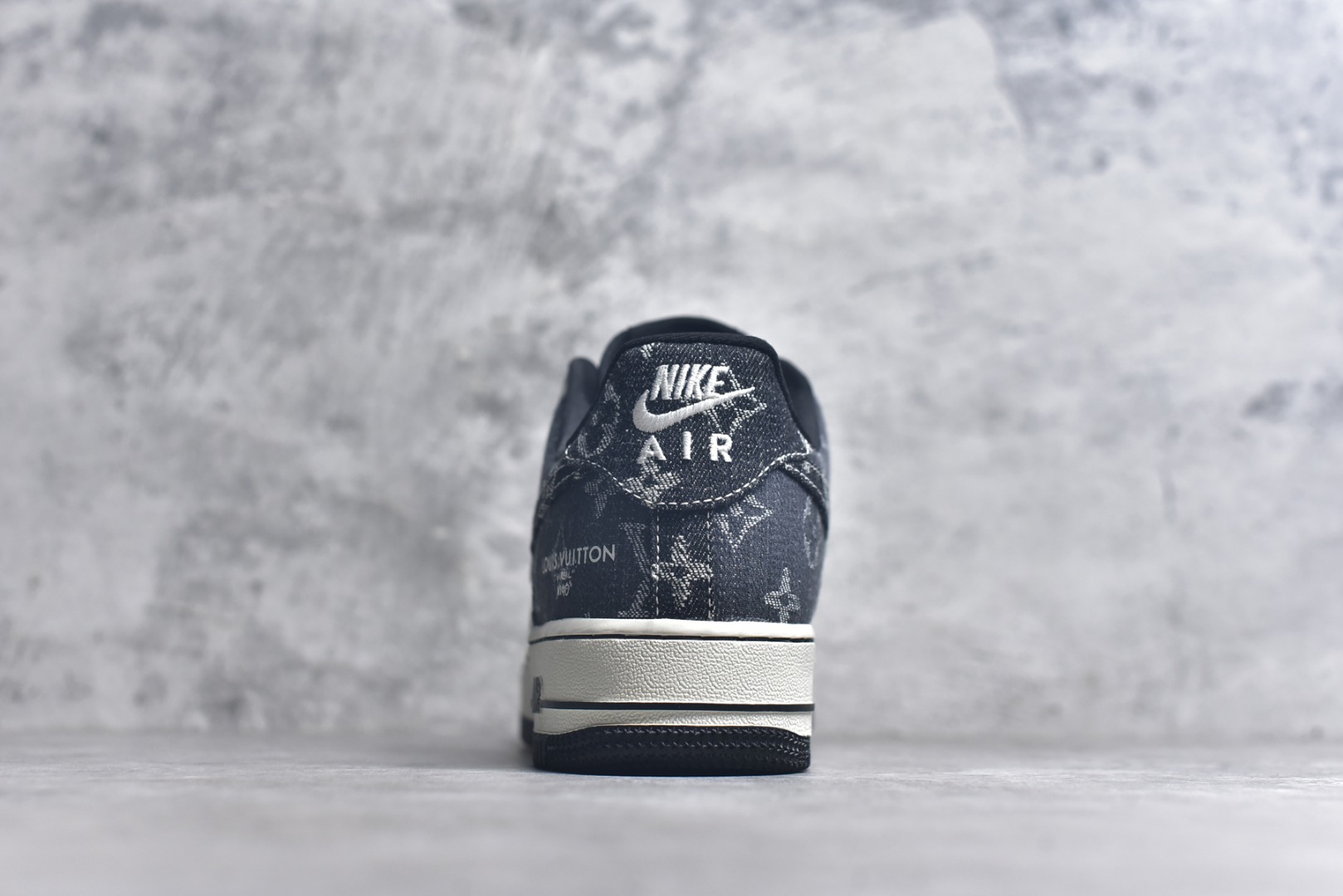 图片[5]-#Nike Air Force 1\’07 Low LV联名 拼接牛仔 空军一号低帮休闲板鞋 SC0601-550 #原楦头原纸板 原装鞋盒 定制五金配件 内置全掌气垫 原厂鞋底 尺码：36 36.5 37.5 38 38.5 39 40 40.5 41 42 42.5 43 44 44.5 45 9.D4-选品中心