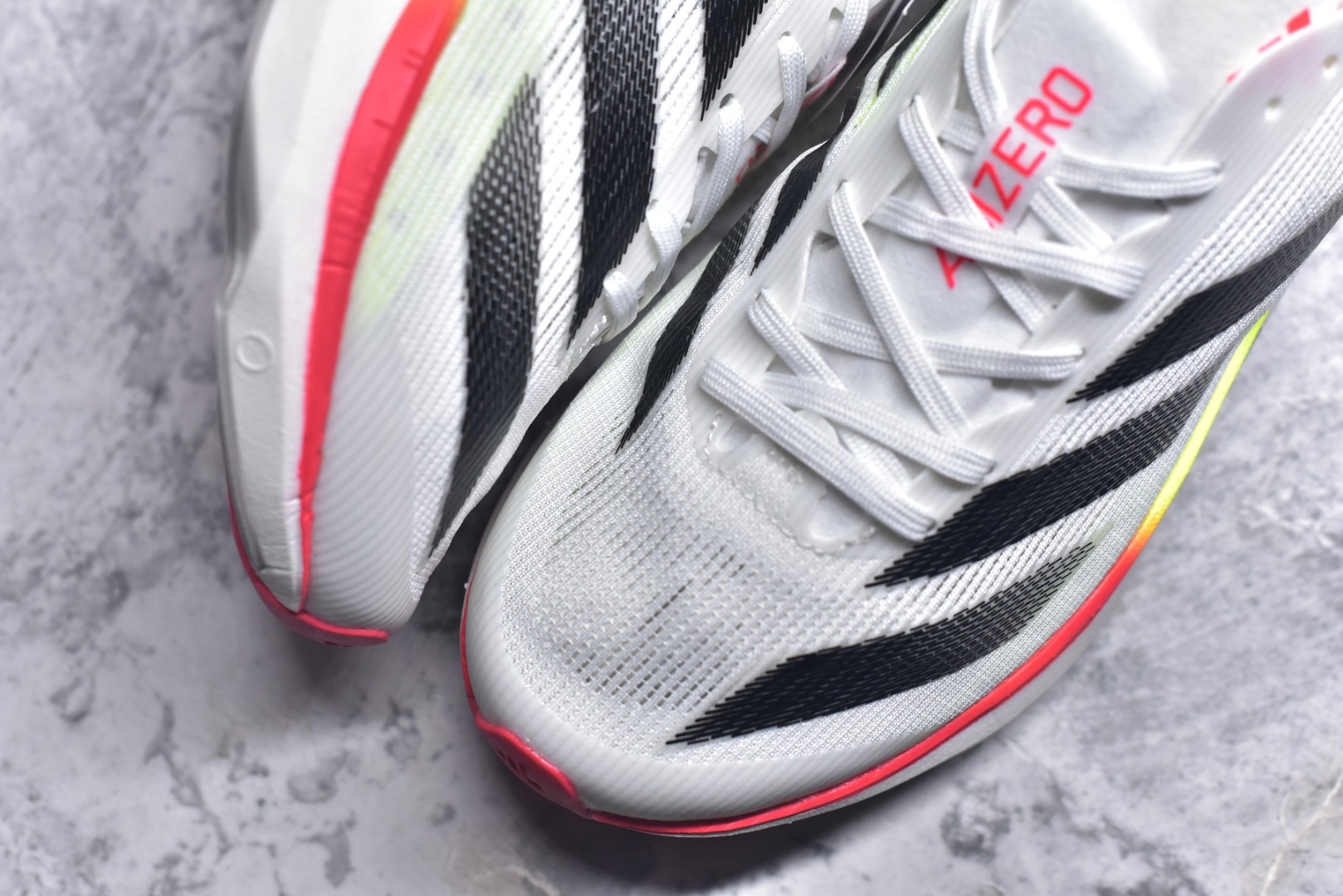 图片[8]-#Adidas Adizero Takumi Sen 10 M耐磨减震专业跑步鞋 男款 北京马拉松40周年限定。冲向目标，一路向前，不断挑战和突破自我。无论是平时训练还是马拉松，让这款adidas跑步鞋伴你畅快开跑。兼具舒适性和结构感，搭载Lightstrike科技，为步伐注入活力。 货号：IH5712 尺码：36 36.5 37.5 38 38.5 39 40 40.5 41 42 42.5 43 44 45-选品中心