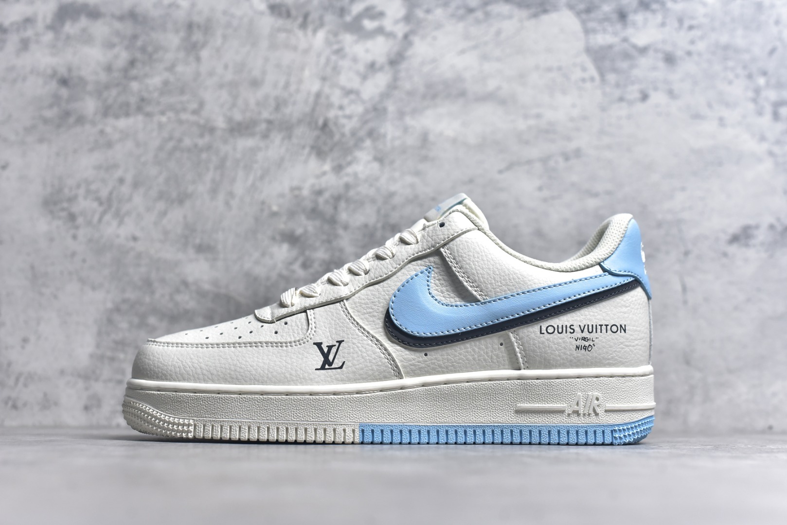#Nike Air Force 1\’07 Low LV联名 双拼双勾 空军一号低帮休闲板鞋 CS5288-028 #原楦头原纸板 原装鞋盒 定制五金配件 内置全掌气垫 原厂鞋底 尺码：36 36.5 37.5 38 38.5 39 40 40.5 41 42 42.5 43 44 44.5 45 9.D4-选品中心
